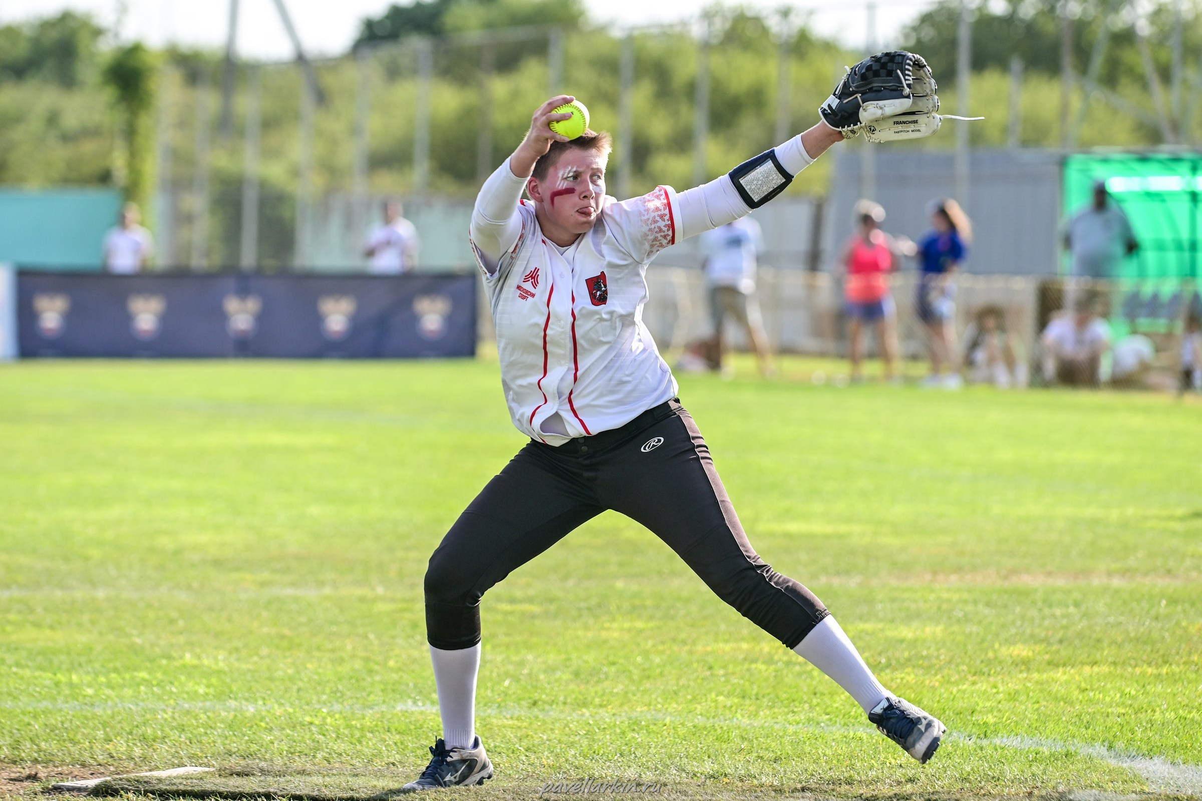 Софтбол: Финал юношеской спартакиады 2025 года. Спортивный фотограф, фотожурналист Павел Ларькин