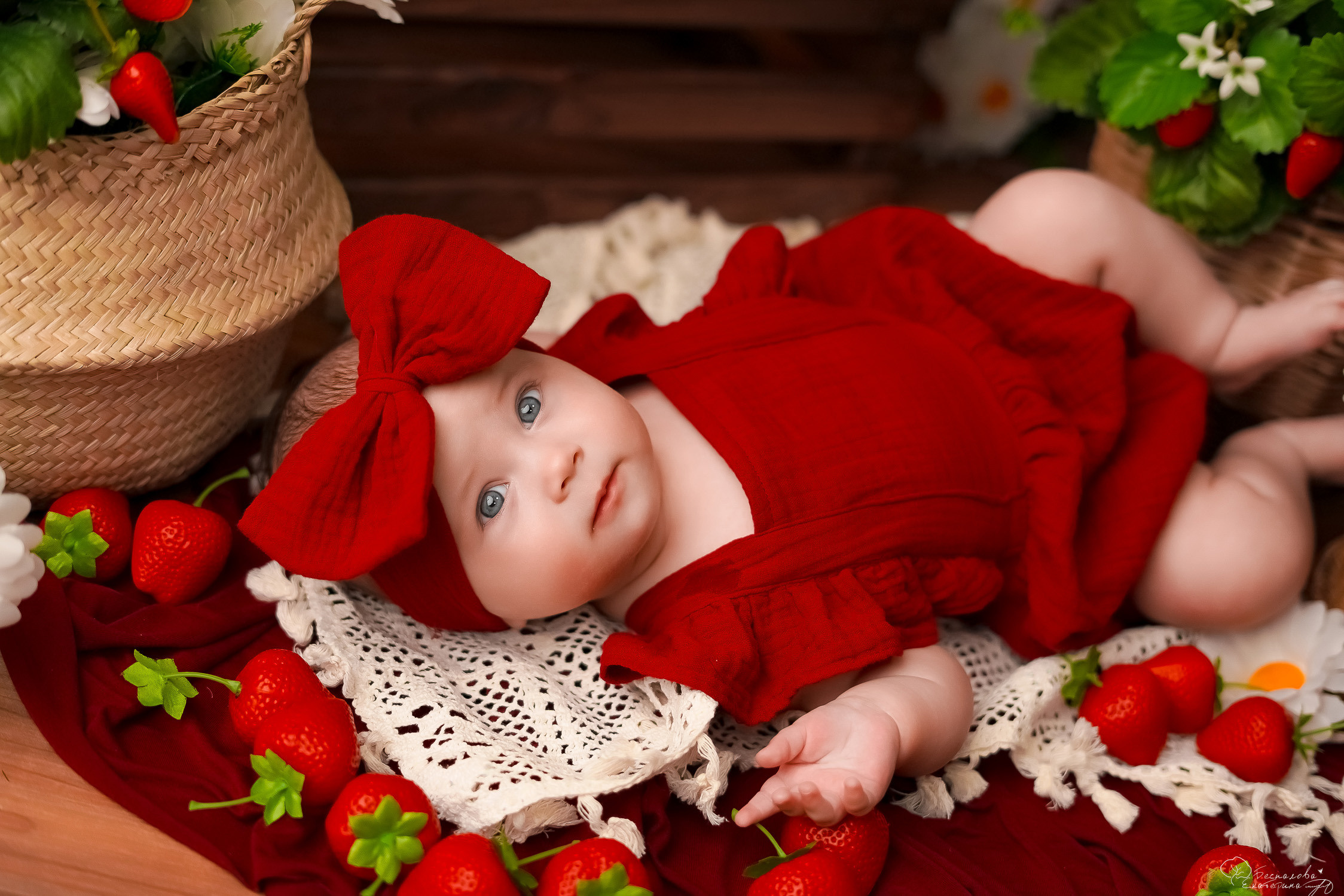 Ягоды. Фотограф новорожденных в г. Павлово Беспалова Екатерина