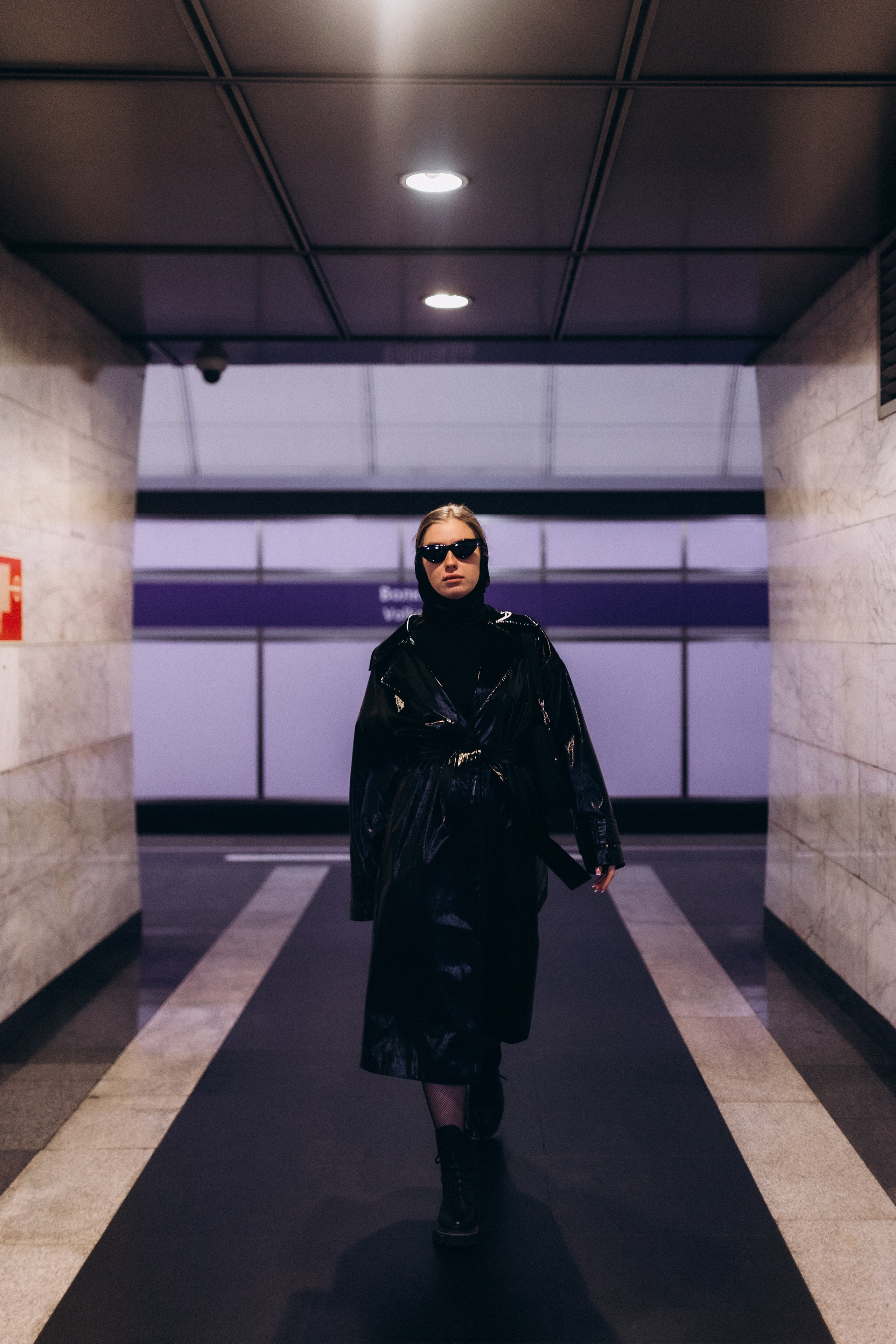 Наташа и парковка. Фотограф Артем Бросов в Санкт-Петербурге и Дубае