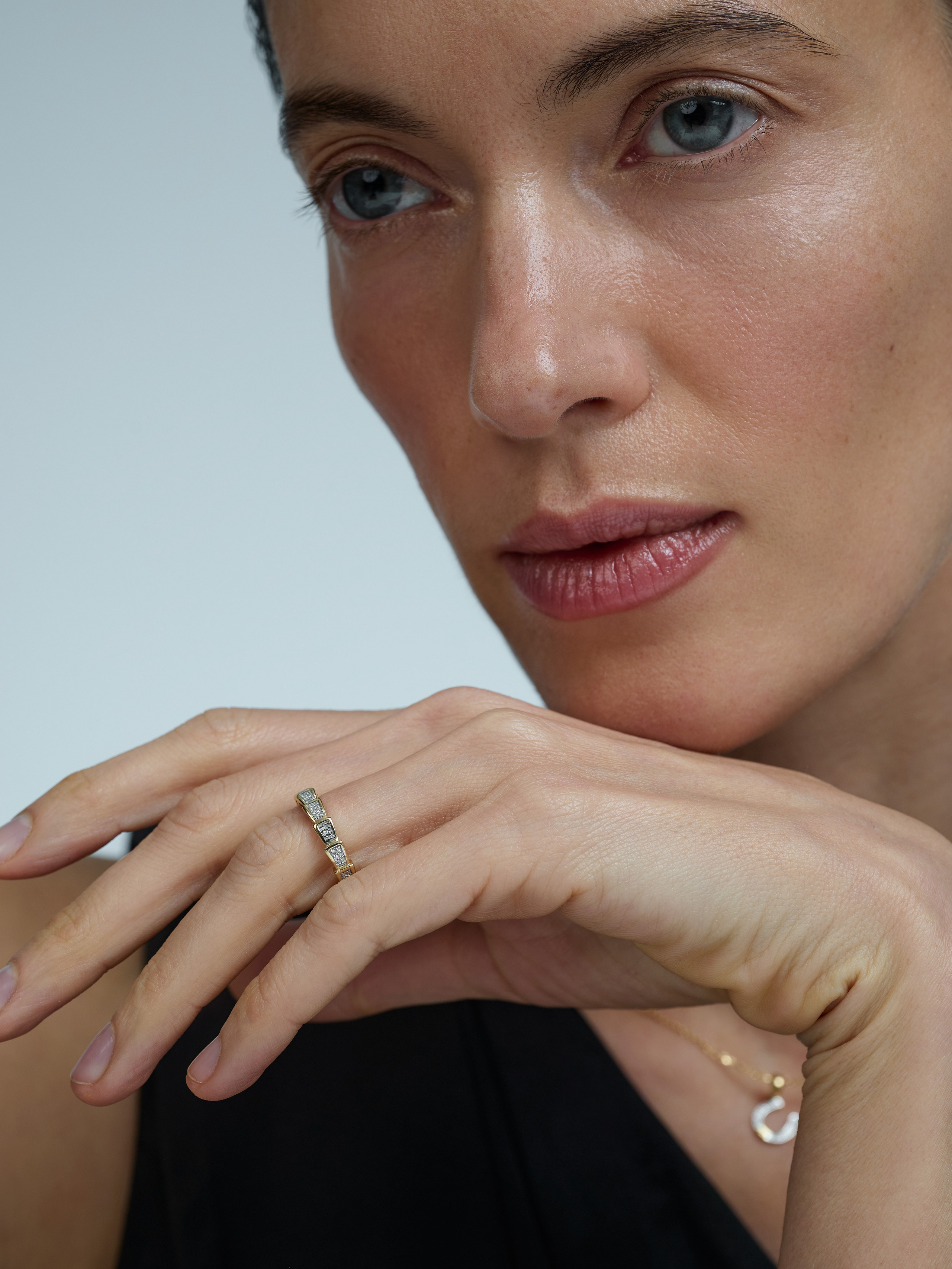 Каталог для бренда AllTime. Фотограф для брендов в Москве Ксения Чупрунова