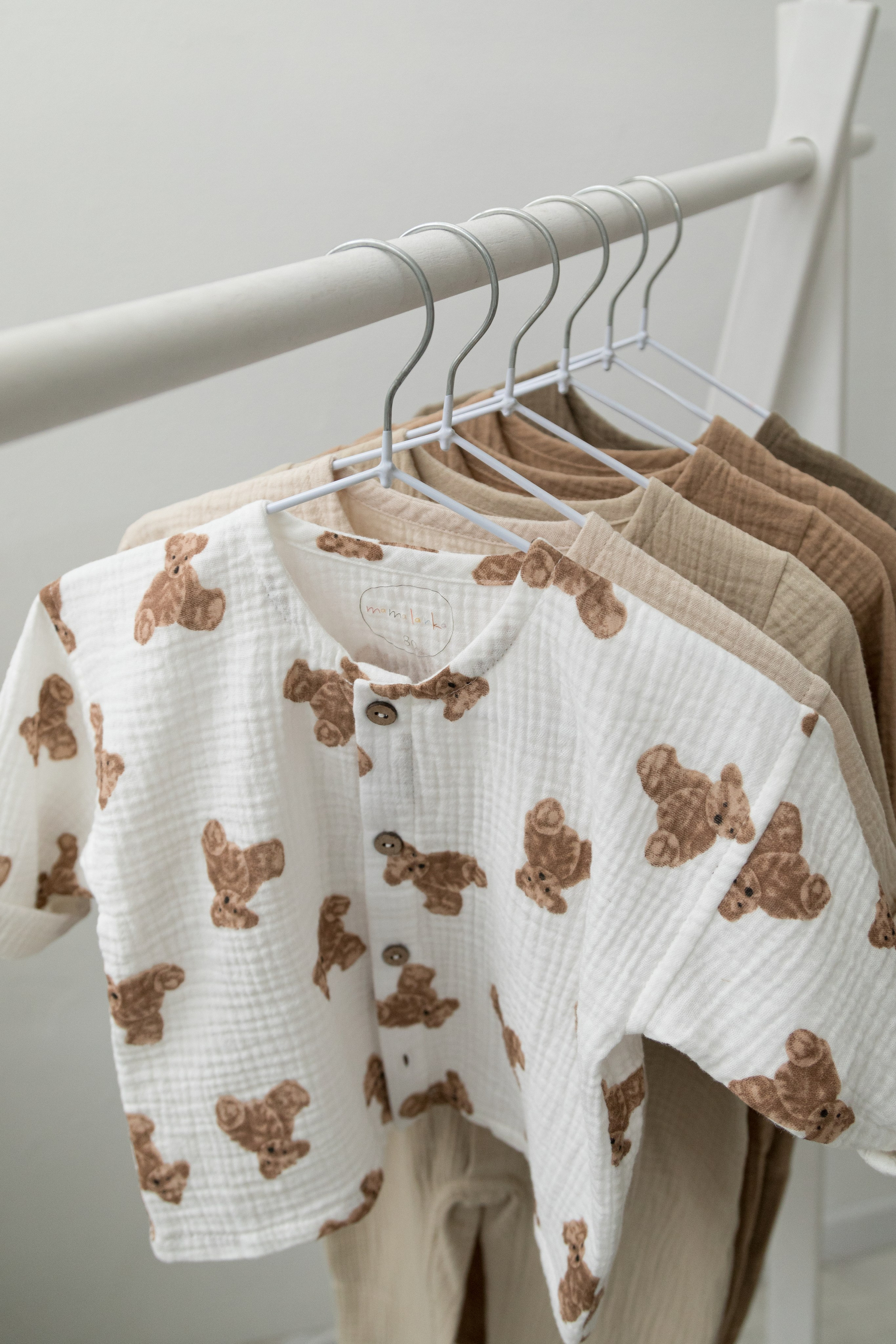 Съемка детской одежды бренда mamalanka для Ozon и соц сетей. Детский и контент фотограф Надя Волкова Санкт-Петербург