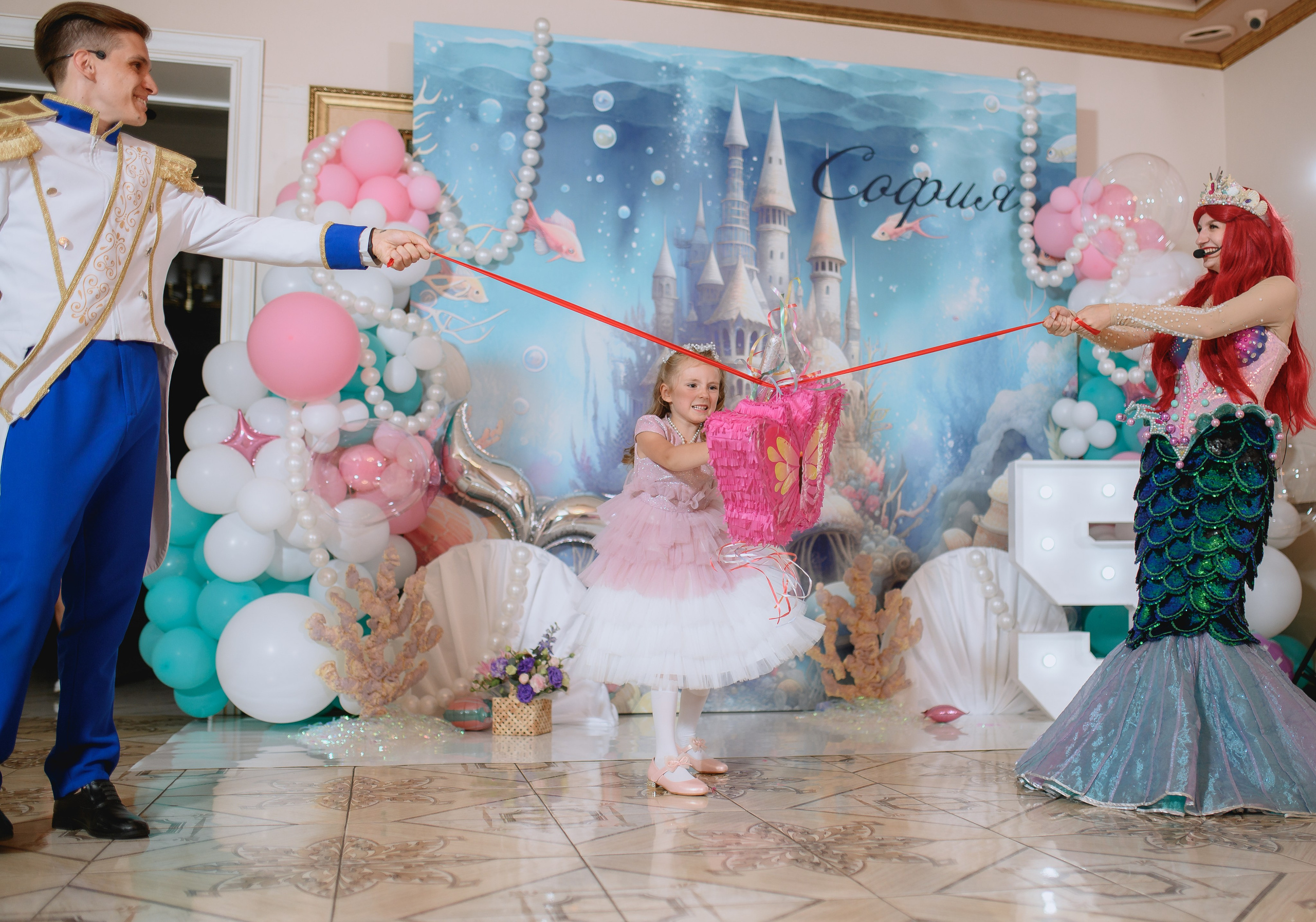 5 лет. Рафаелло, малый зал. Фотограф Котова Валентина