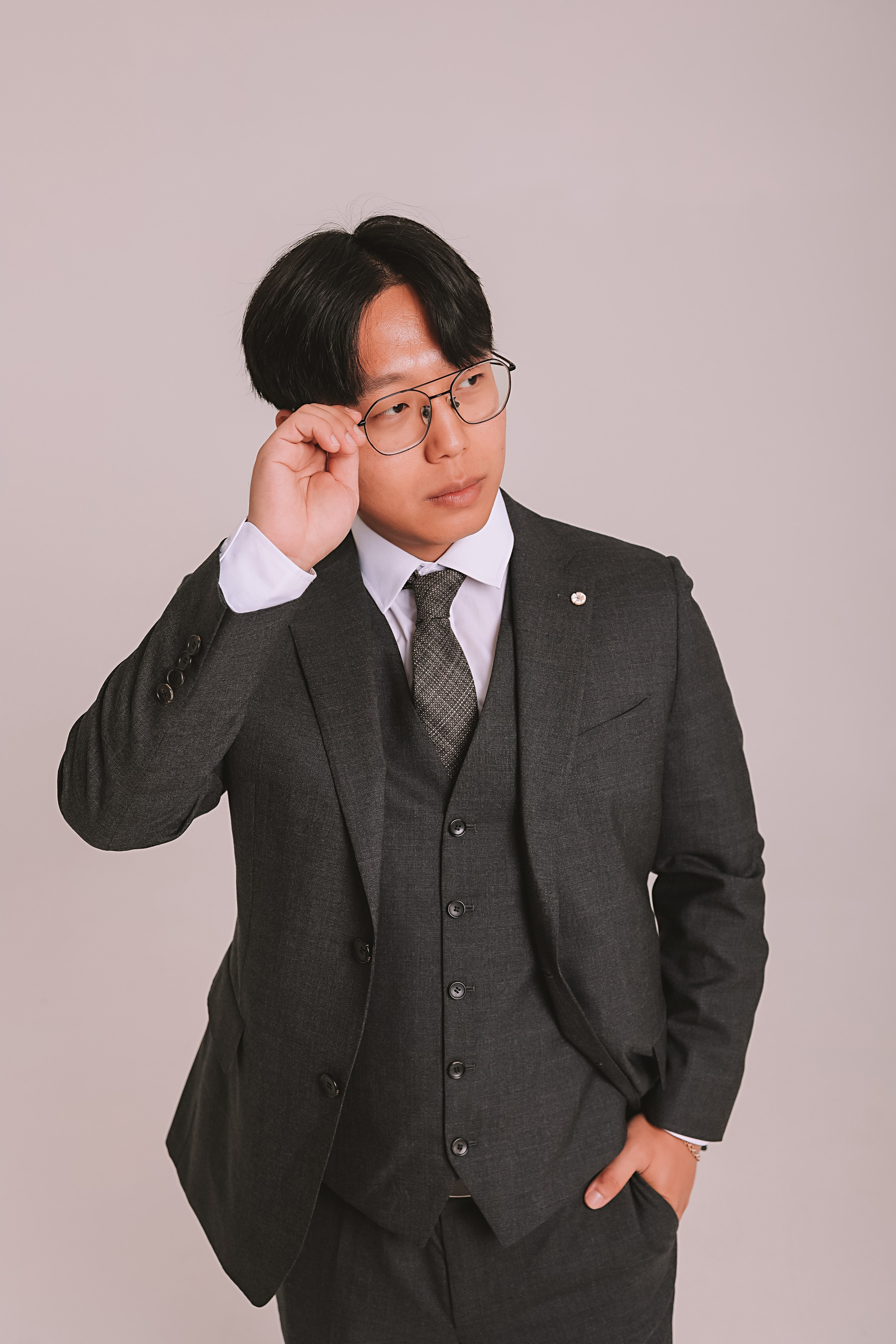 Айвазовский и парк дружбы народов. Семейный фотограф Тюмень, фотограф на роды Салмина Мария