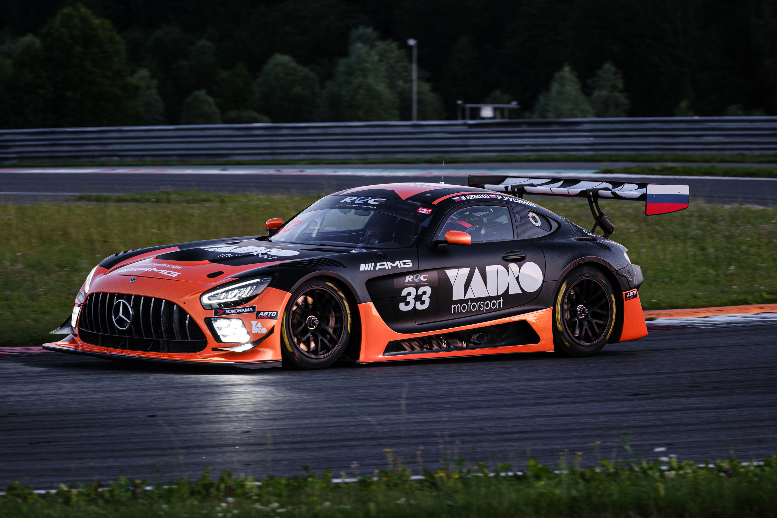 Российская серия гонок на выносливость. Авто и мотоспорт — фотограф Антон Медведев iCoguar