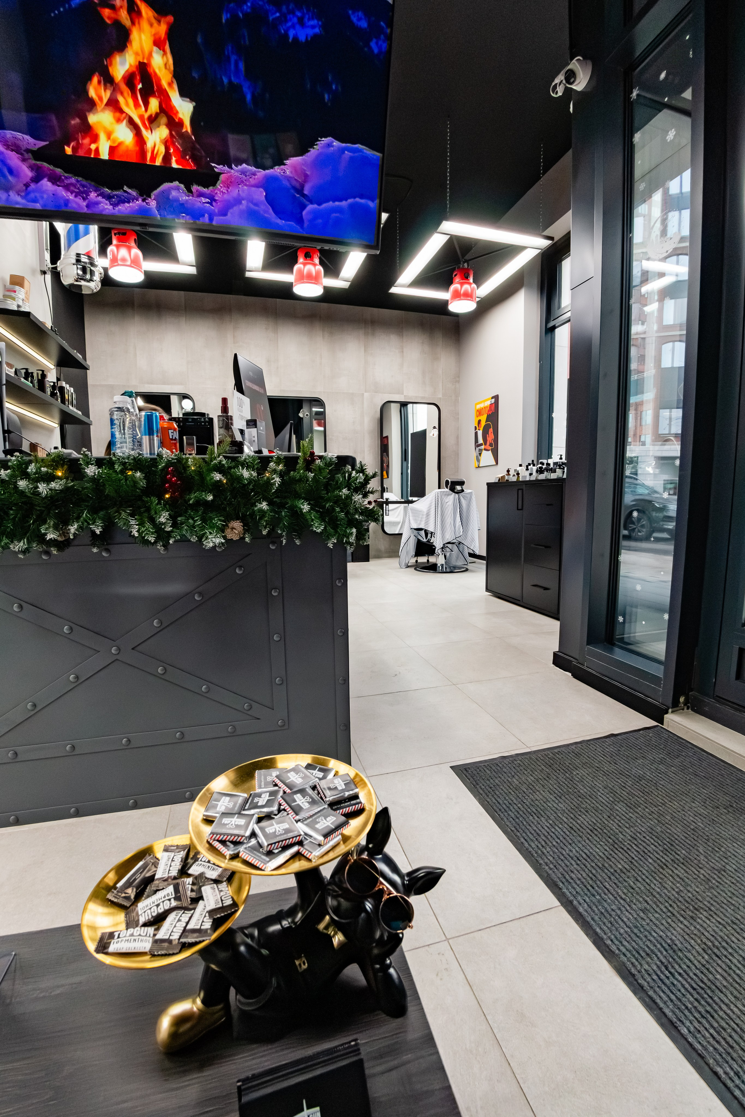 Интерьер TOPGUN. Фотограф Илья Варакин