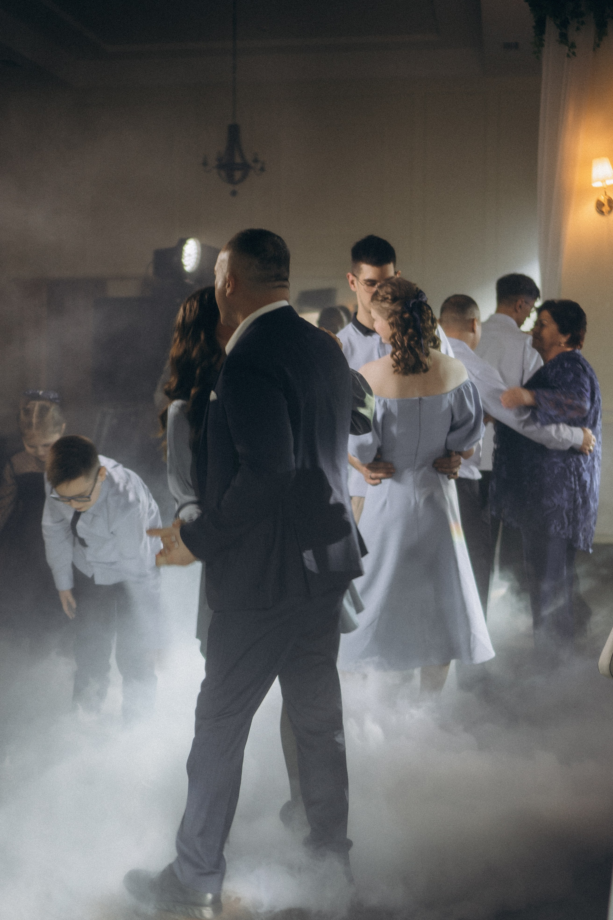 СЬЕМКА СВАДЕБНОГО БАНКЕТА (СНЯТО В СИБИРЕ В НИЖНЕВАРТОВСКЕ). Профессиональный фотограф, Санкт-Петербург — Виктория Богомолова