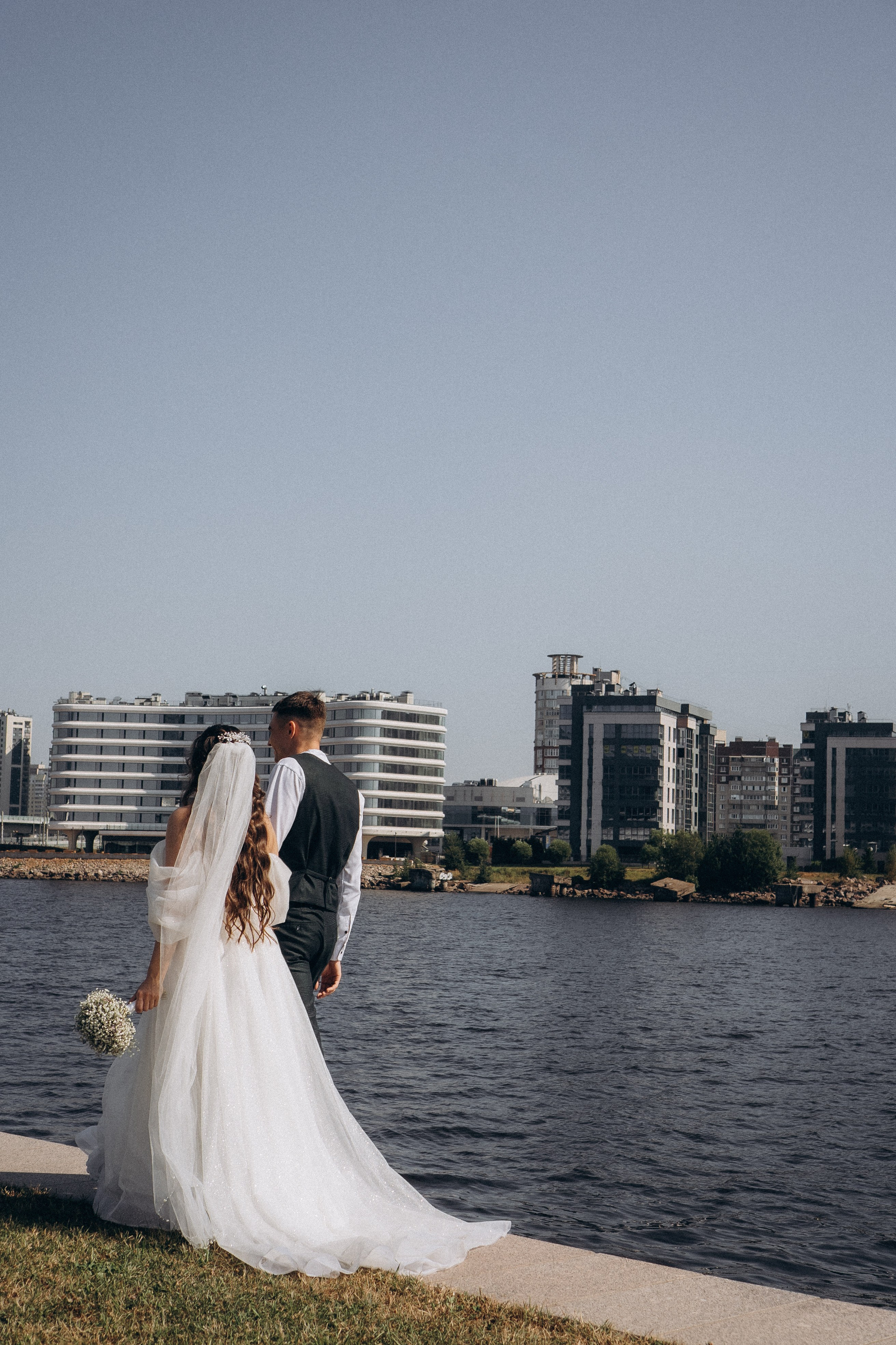 СВАДЕБНАЯ СЬЕМК В ПАРКЕ 300-ЛЕТИЯ. Профессиональный фотограф, Санкт-Петербург — Виктория Богомолова