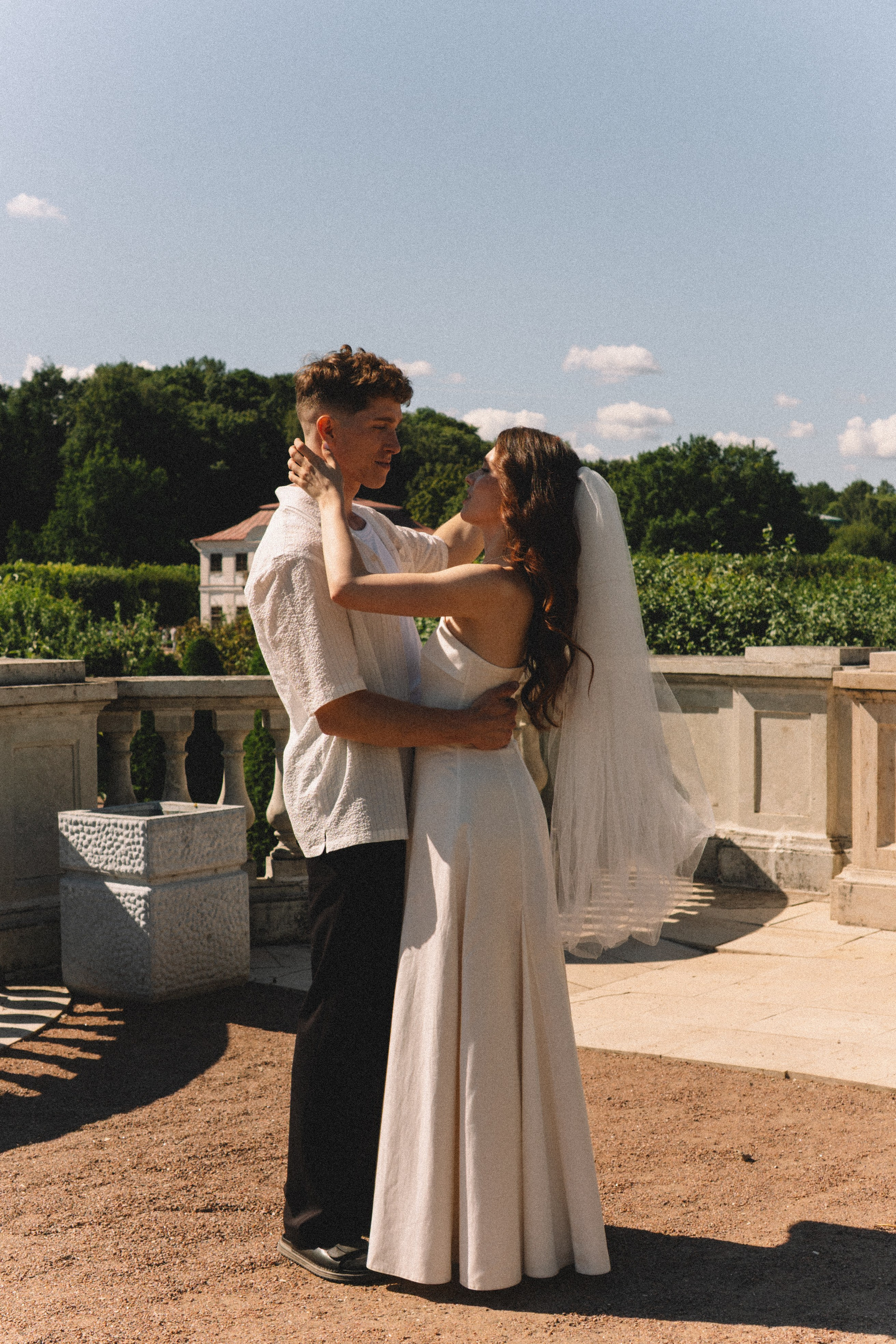 СВАДЕБНАЯ СЬЕМКА В ПЕТЕРГОФЕ И СЬЕМКА РЕПОРТАЖА В ЗАГСЕ ПЕТЕРГОФА. Профессиональный фотограф, Санкт-Петербург — Виктория Богомолова