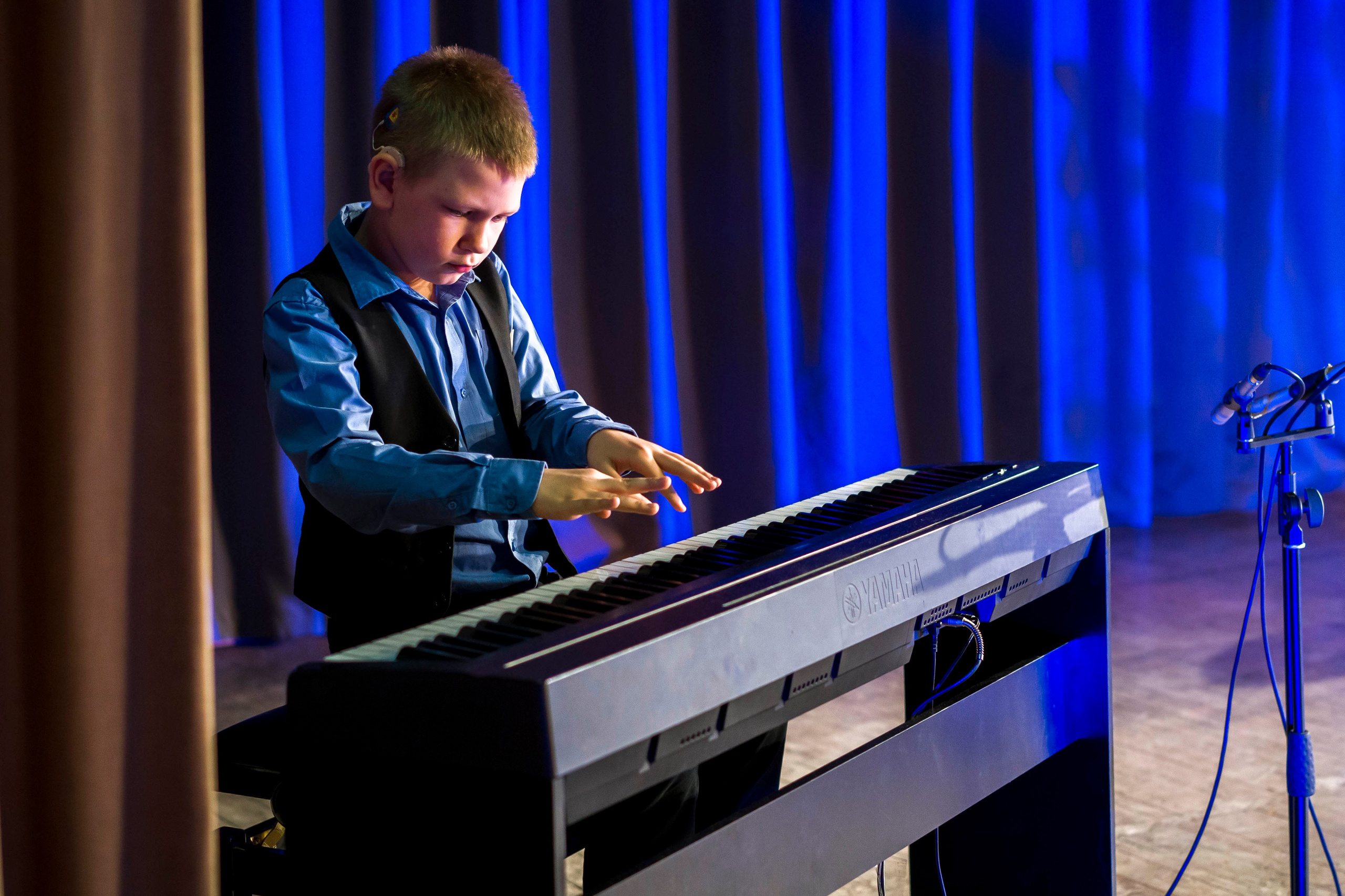 Концерт вокальной студии. Фотограф в Санкт-Петербурге. Репортажная и все съёмки для бизнеса