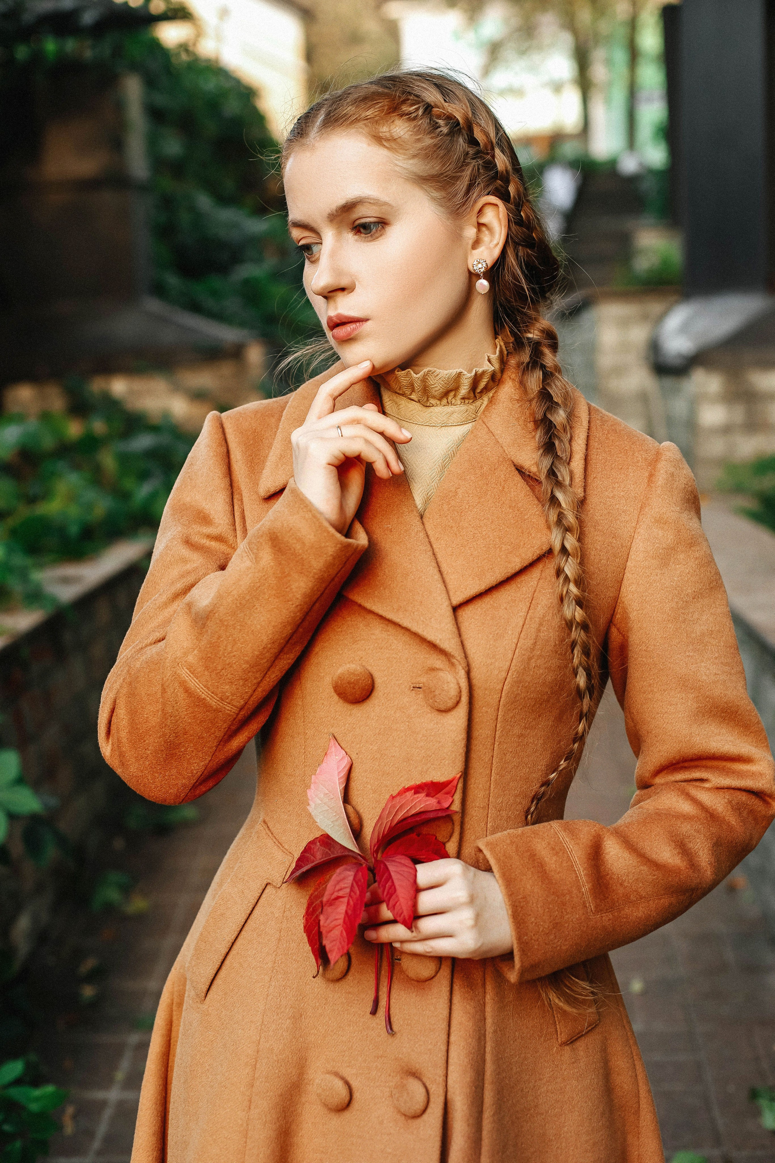 Женская осеняя винтажная фотосессия в Москве. Свадебный и семейный фотограф в Москве