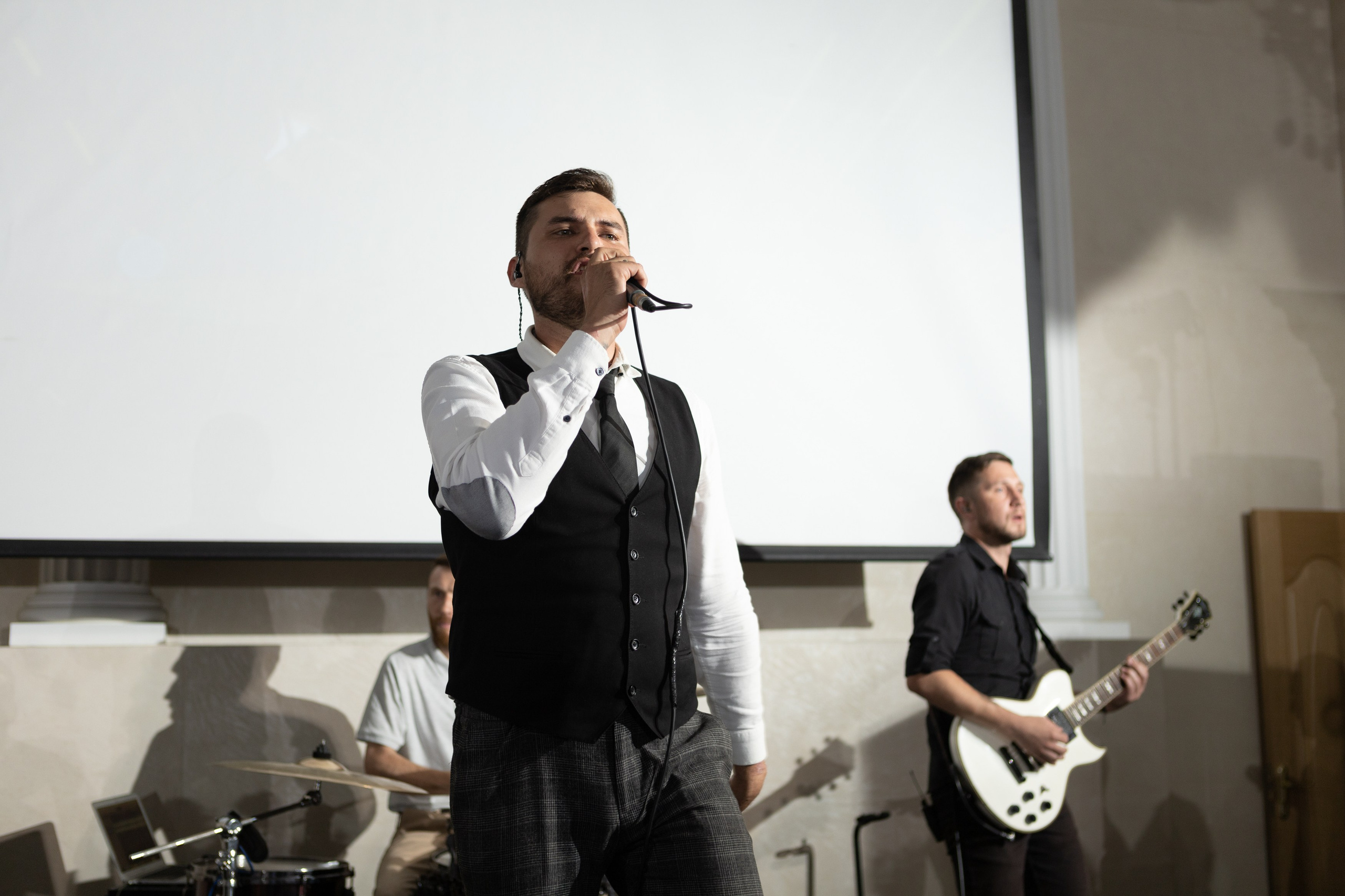 Свадебный фотограф Уфа — Руслан ГабдлисламовЖивые эмоции, красивые кадры, воспоминания на всю жизнь.Работаю по всей Республике Башкортоста. Свадебный фотограф Уфа Руслан Габдлисламов