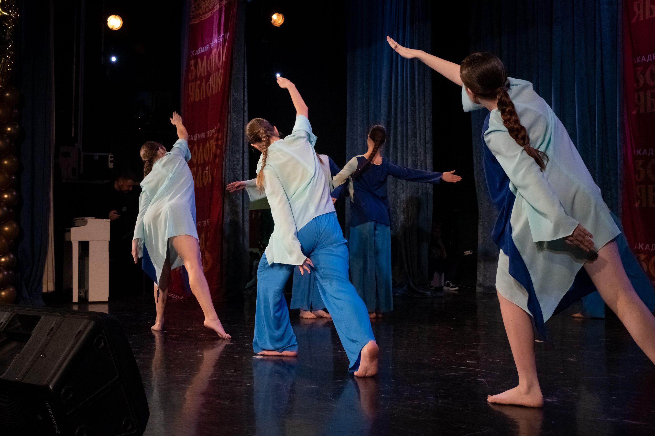 7 декабря, г. Выборг. Золотое яблочко