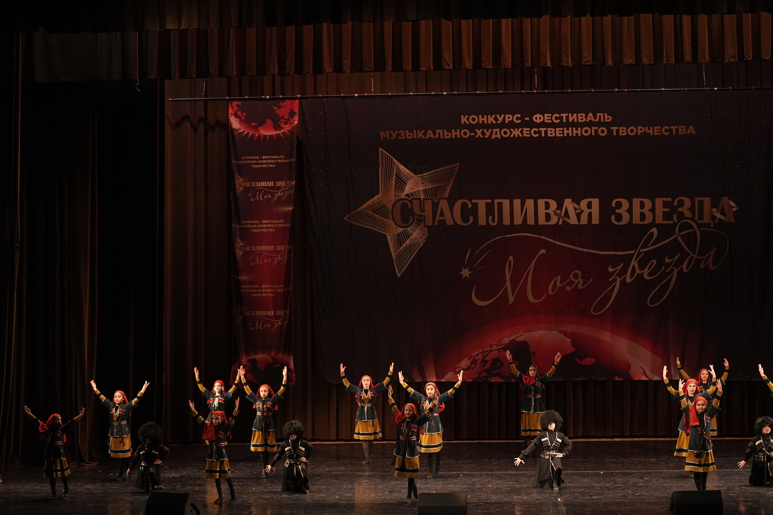 7 декабря, блок 3, г. Москва. Золотое яблочко