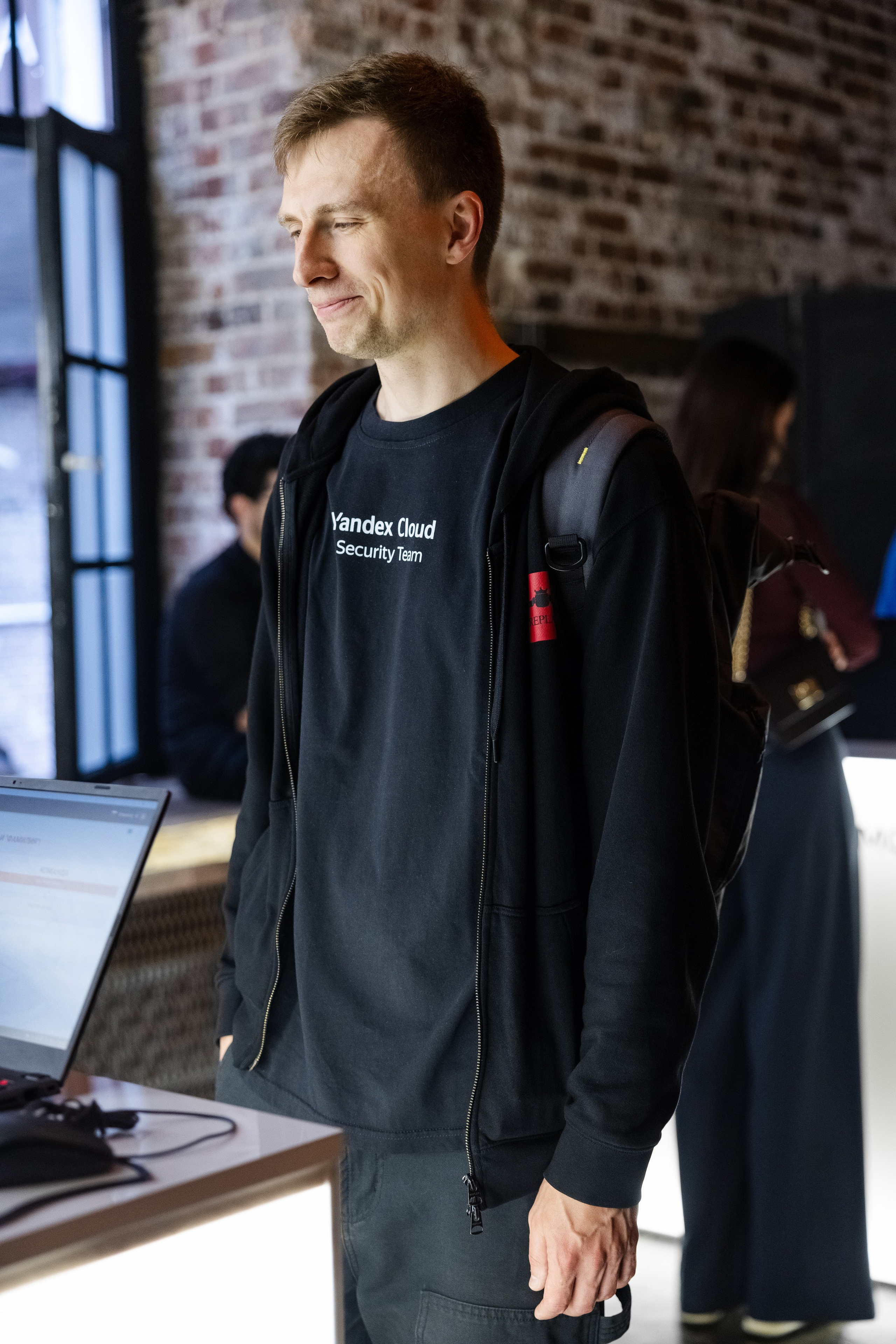 Cloud Security Day. Свадебный репортажный фотограф в Москве