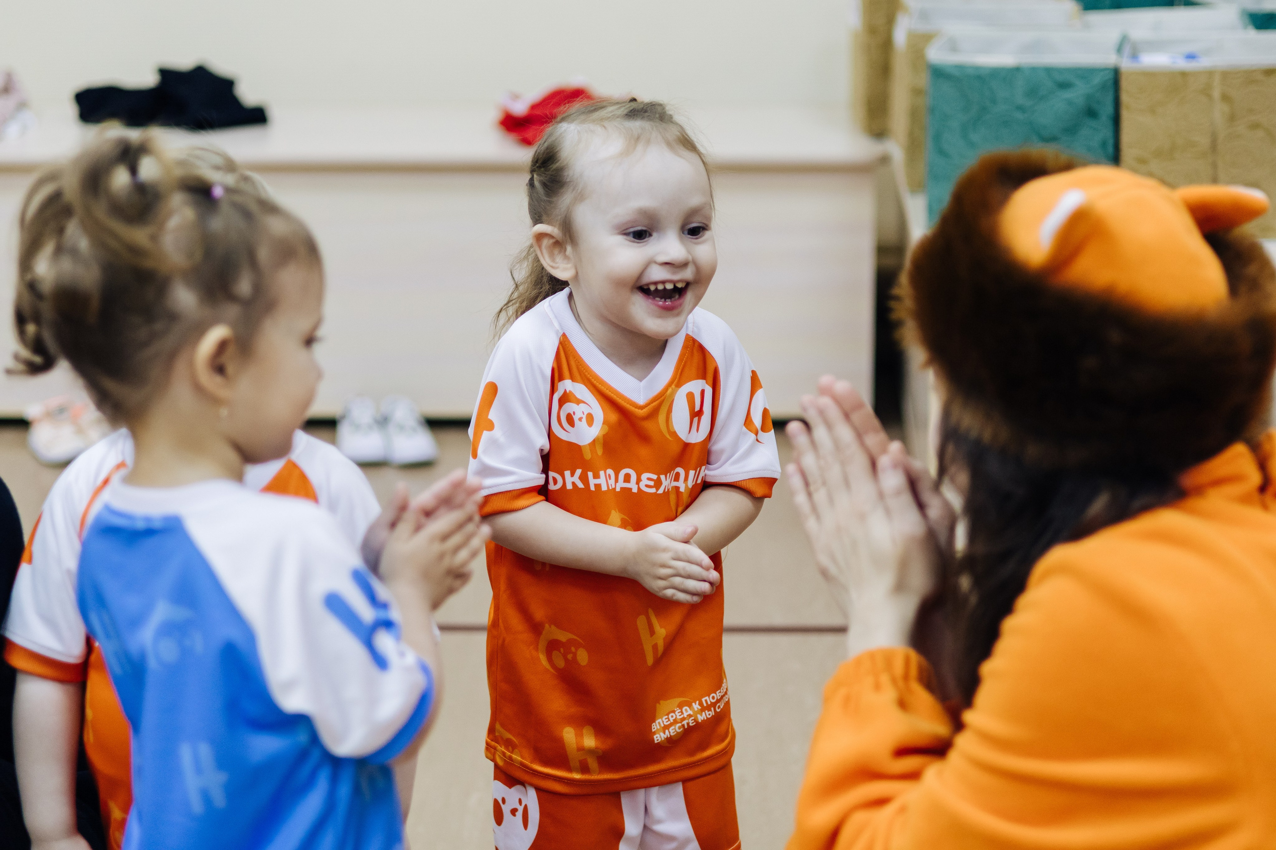 Фотосессия с кубком в детских садах г. Магнитогорска. Денис Прохоров Фотограф в г. Магнитогорск