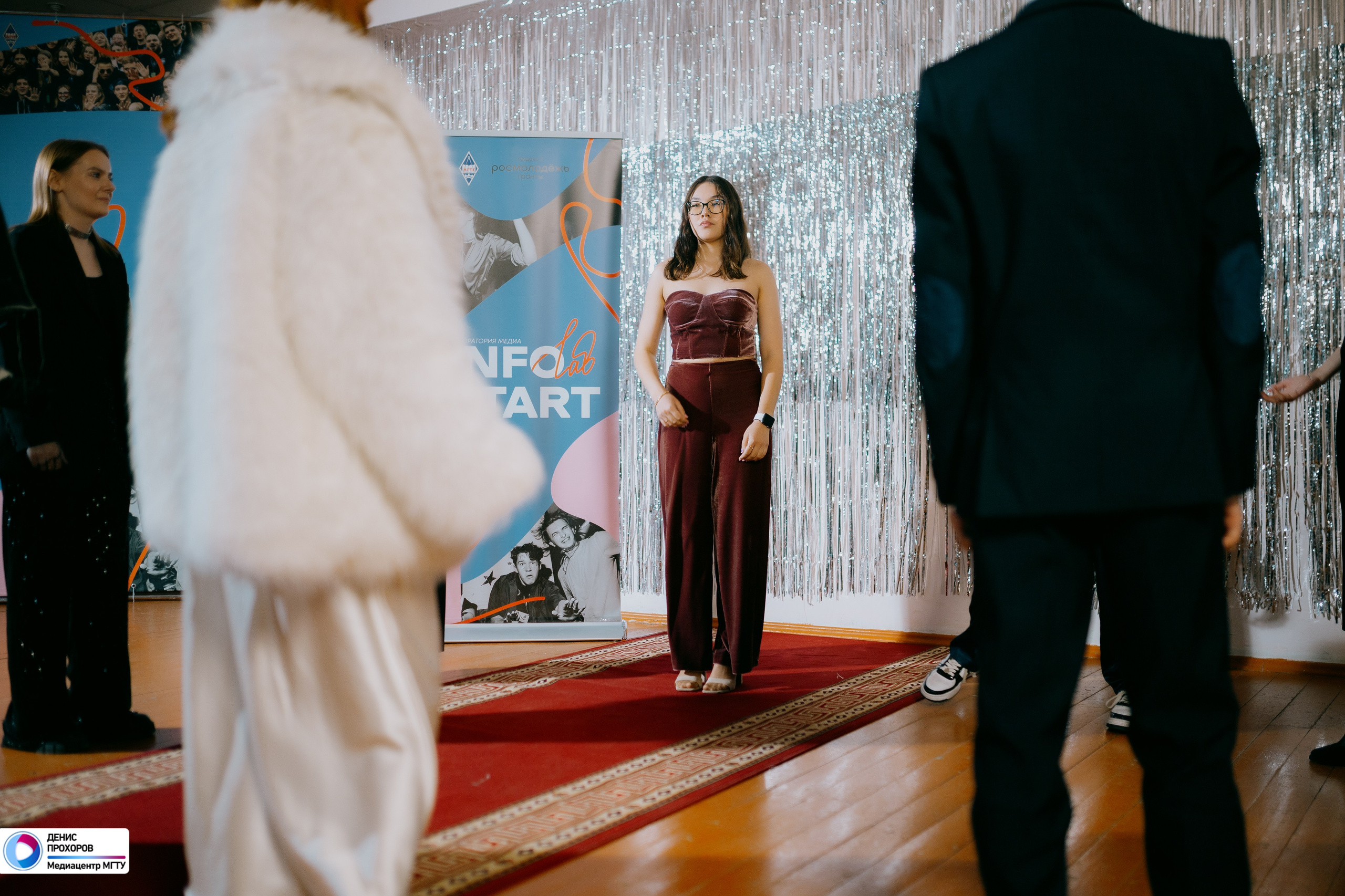 Квартирник «Мет-Гала-Медиа» // 29.11.2024. Денис Прохоров Фотограф в г. Магнитогорск