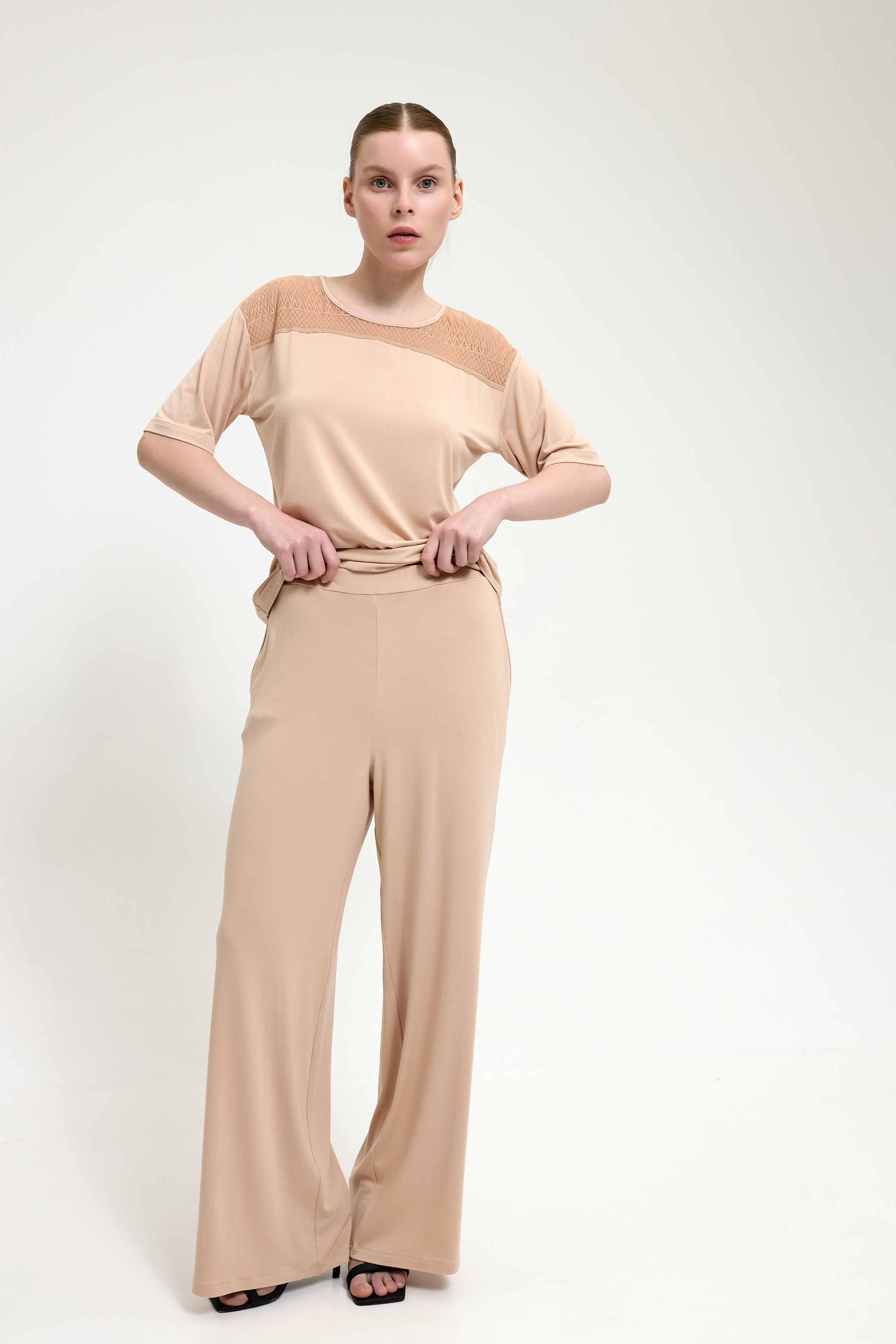 Белье каталог. Фотограф в Ростове-на-Дону Мария Аверина