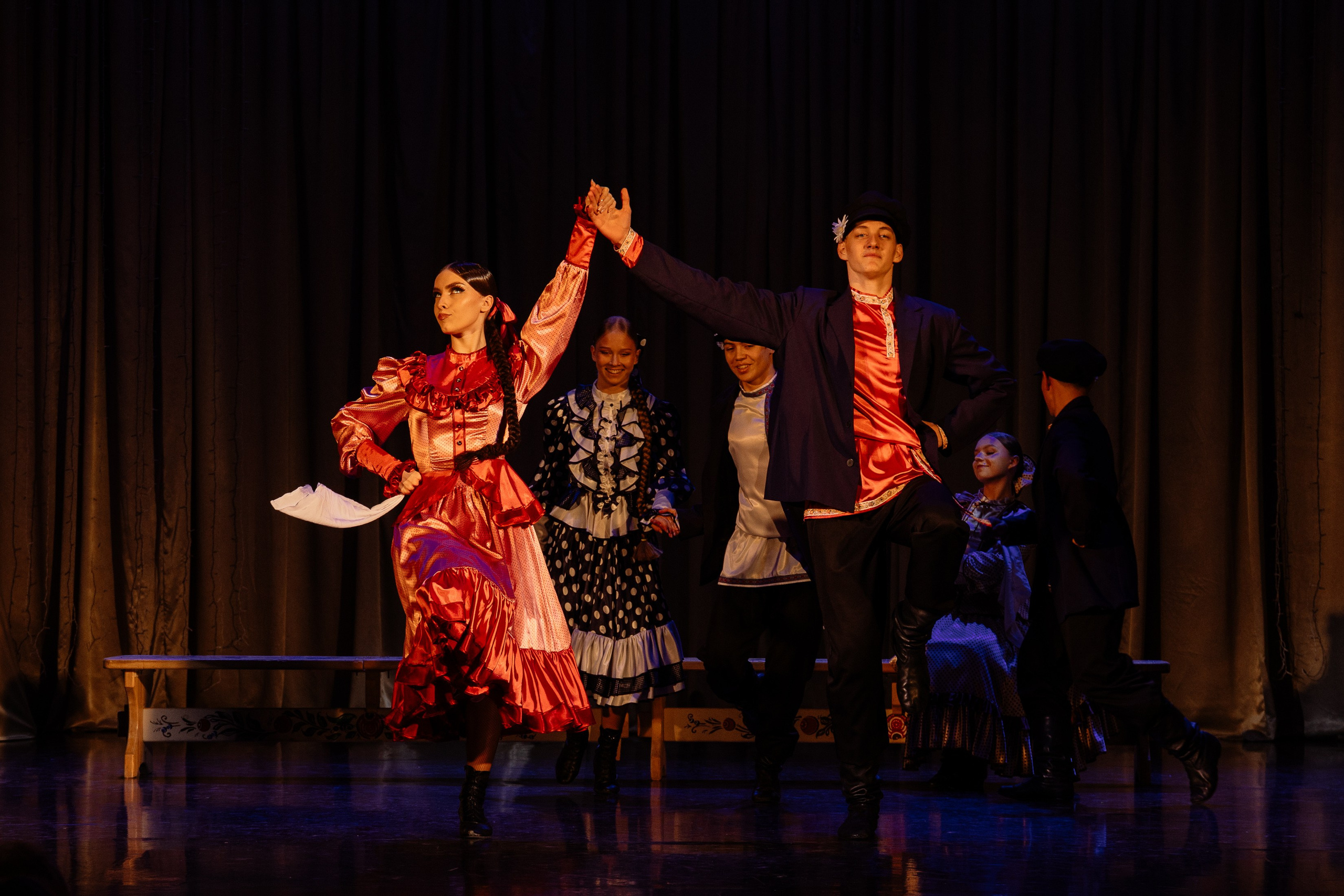 Сибирские узоры ДК Ефремова. Фотограф Юлия Мальцева