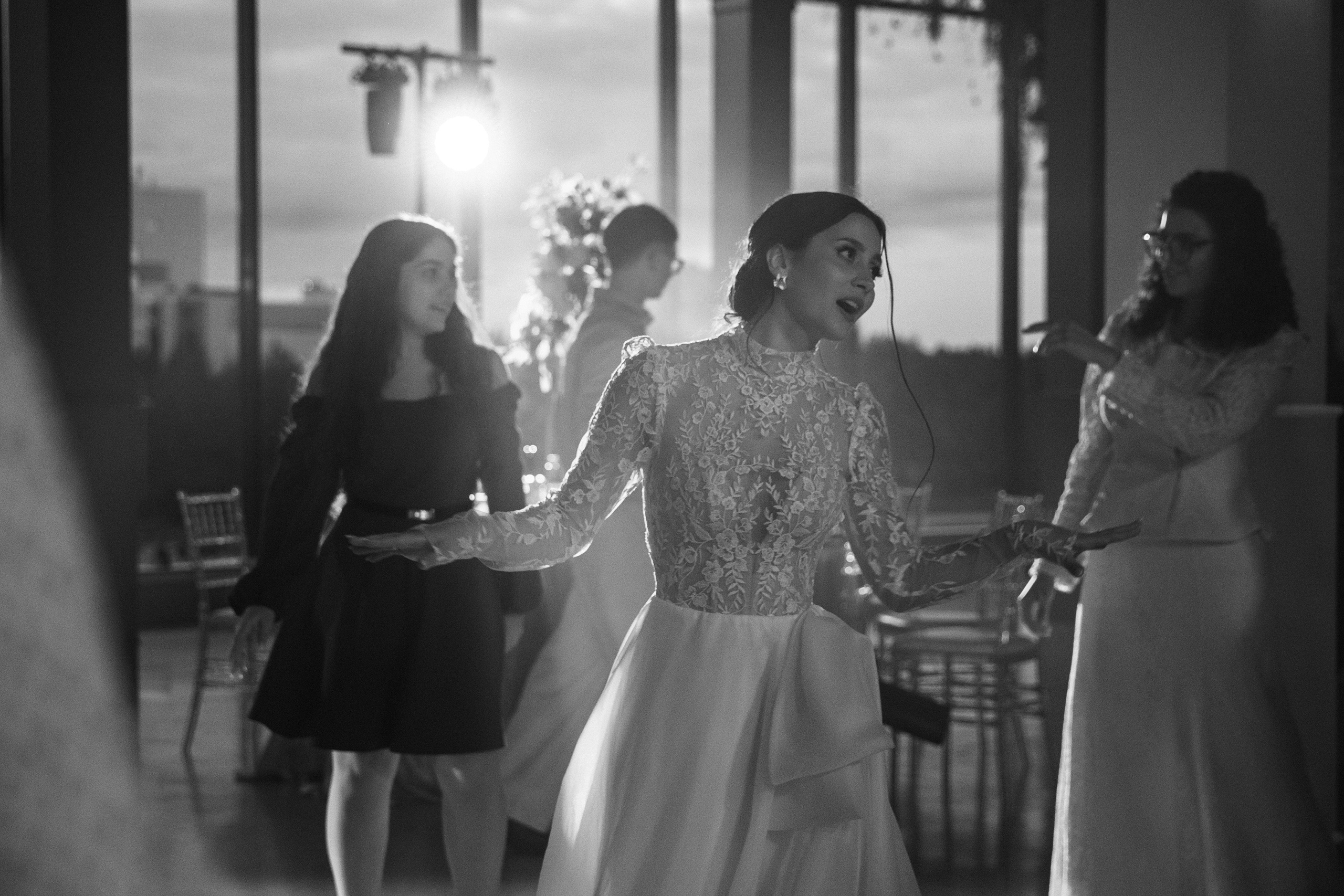 Банкет (Ксения & Никита). Свадебные фотографы в г. Сургут Маркова Наталья и Замахина Елена