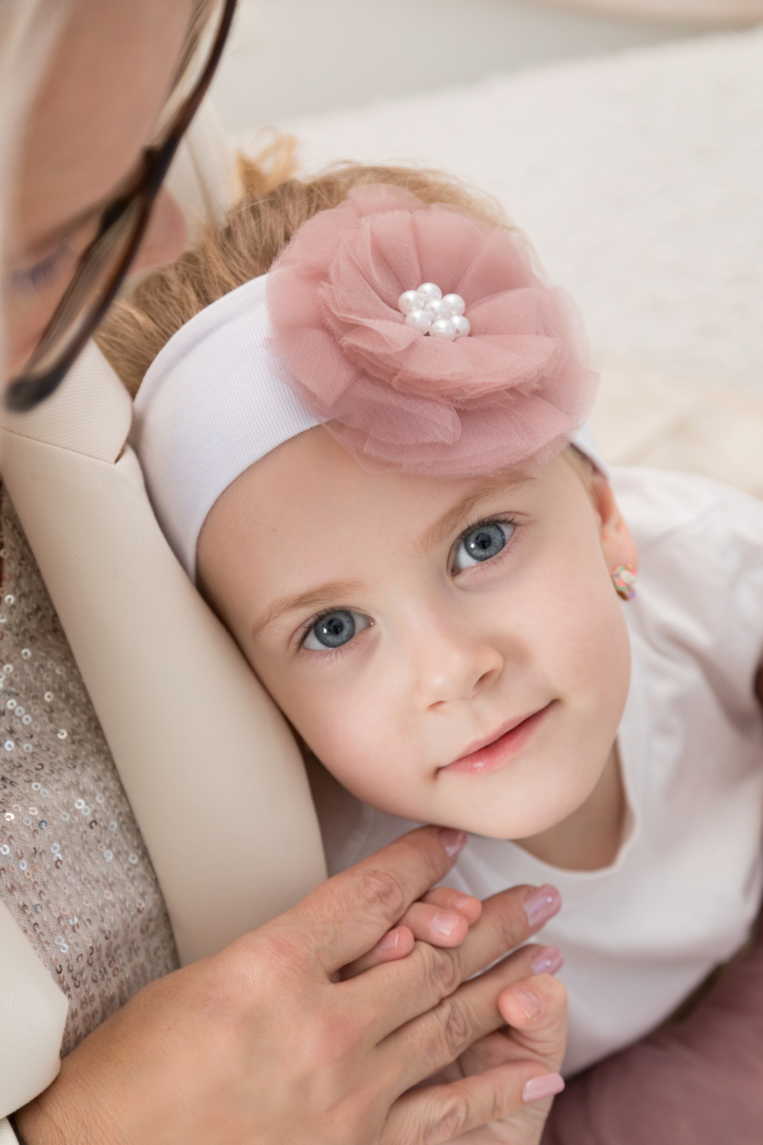 Семейная новогодняя съёмка в фотостудии Daily. Детский и контент фотограф Надя Волкова Санкт-Петербург