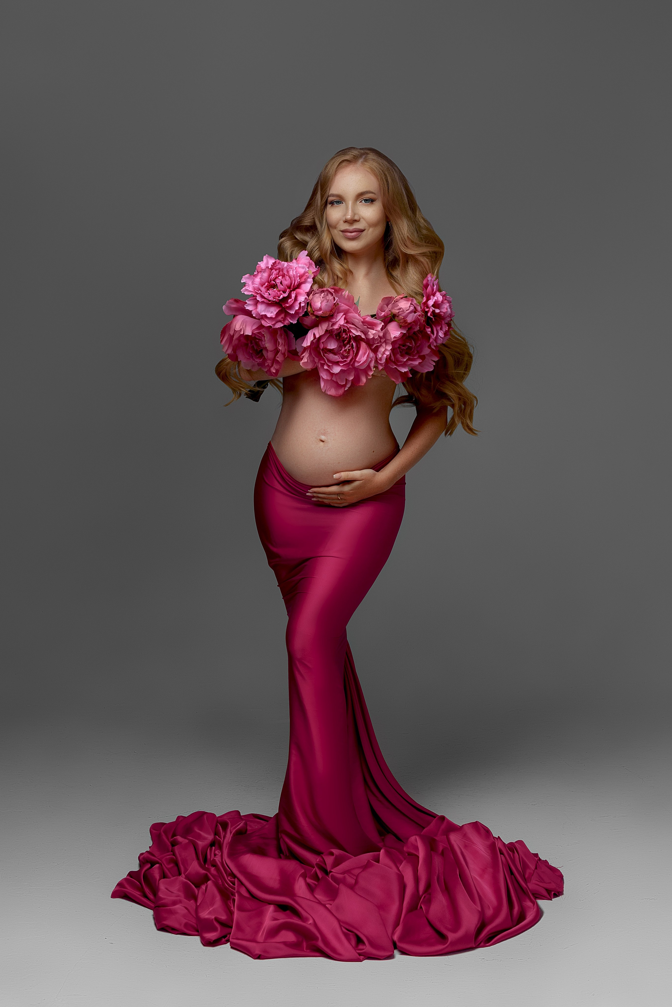 Стильная фотосессия беременности. Фотограф беременности и новорожденных в Рязани