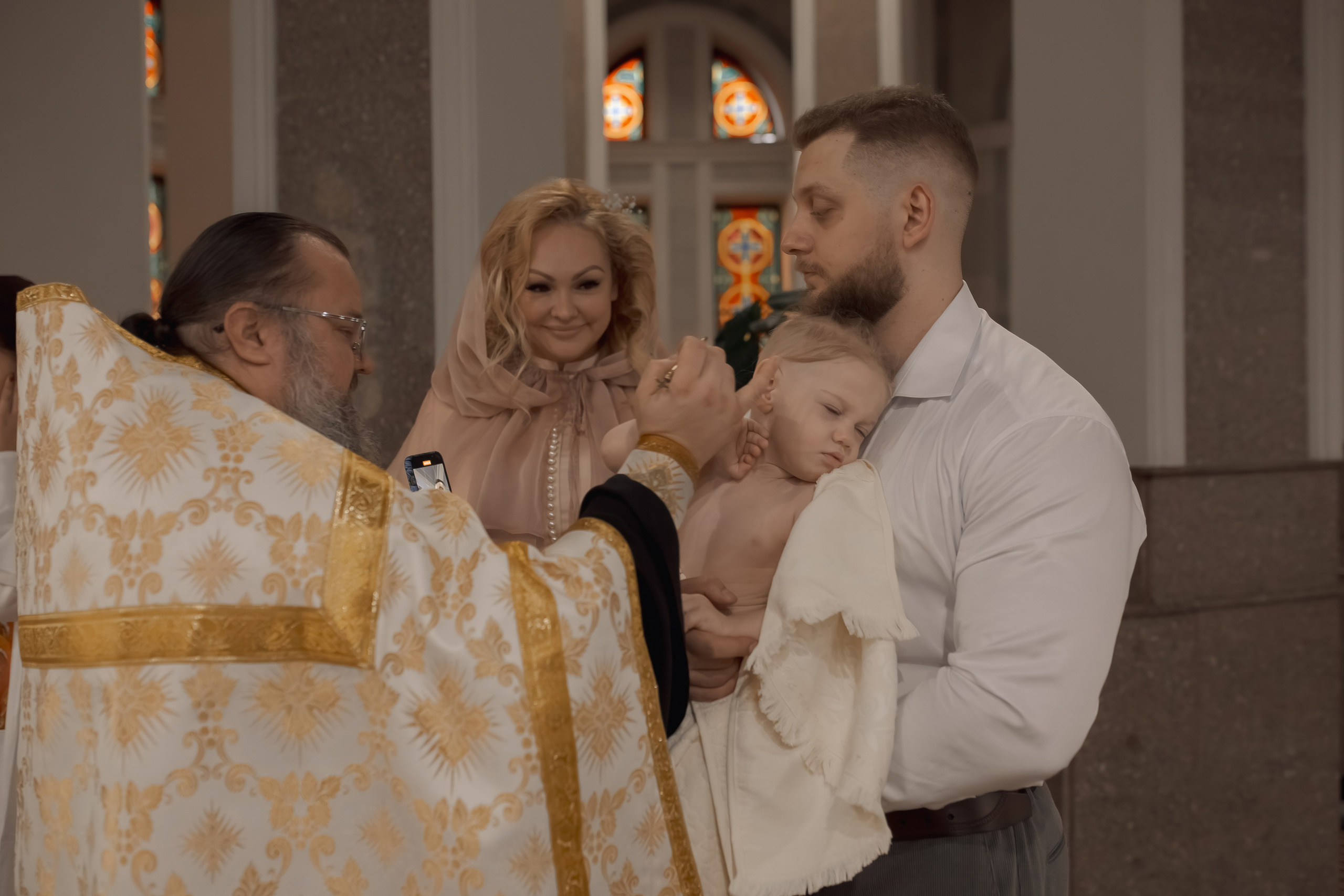 Крещение Грегора. Фотограф на Крещение и Венчание в Ташкенте