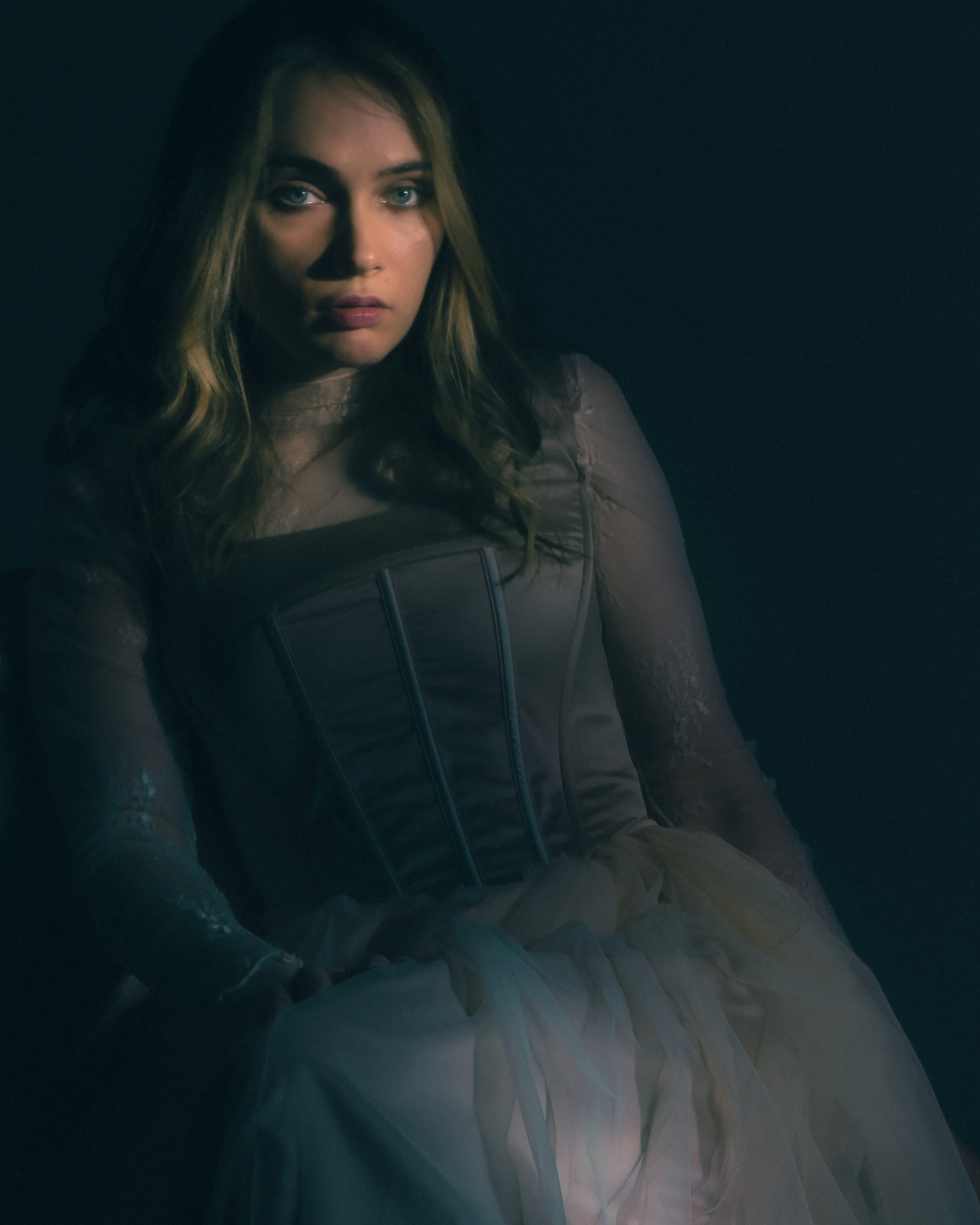 Творческая фотосессия в Санкт-Петербурге в студии для Наташи. Светлана Гопанюк. Портретный фотограф. Санкт-Петербург. СПб