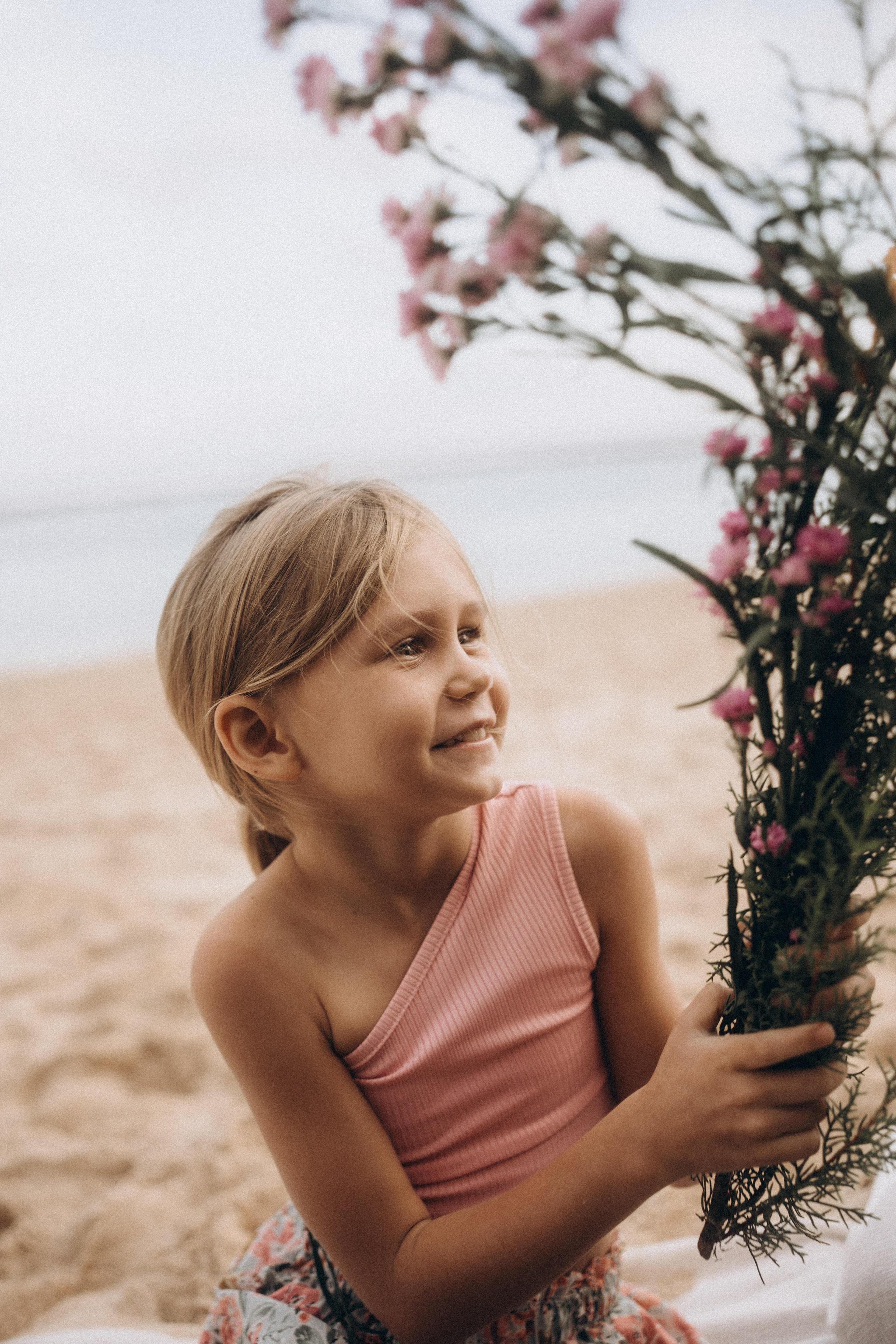 Настя, Ирина, Вика и Луна. Ольга Антипова — фотограф