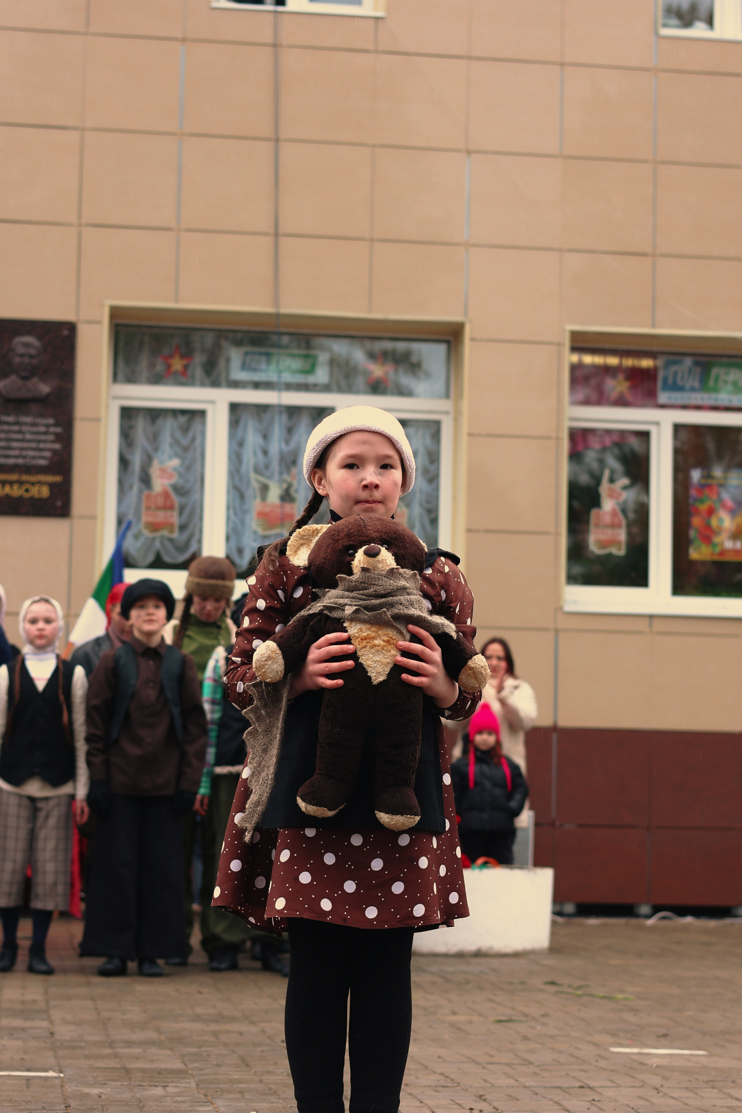 9 мая — «Родной дом». Фотограф в городе Киров Денис Вербин