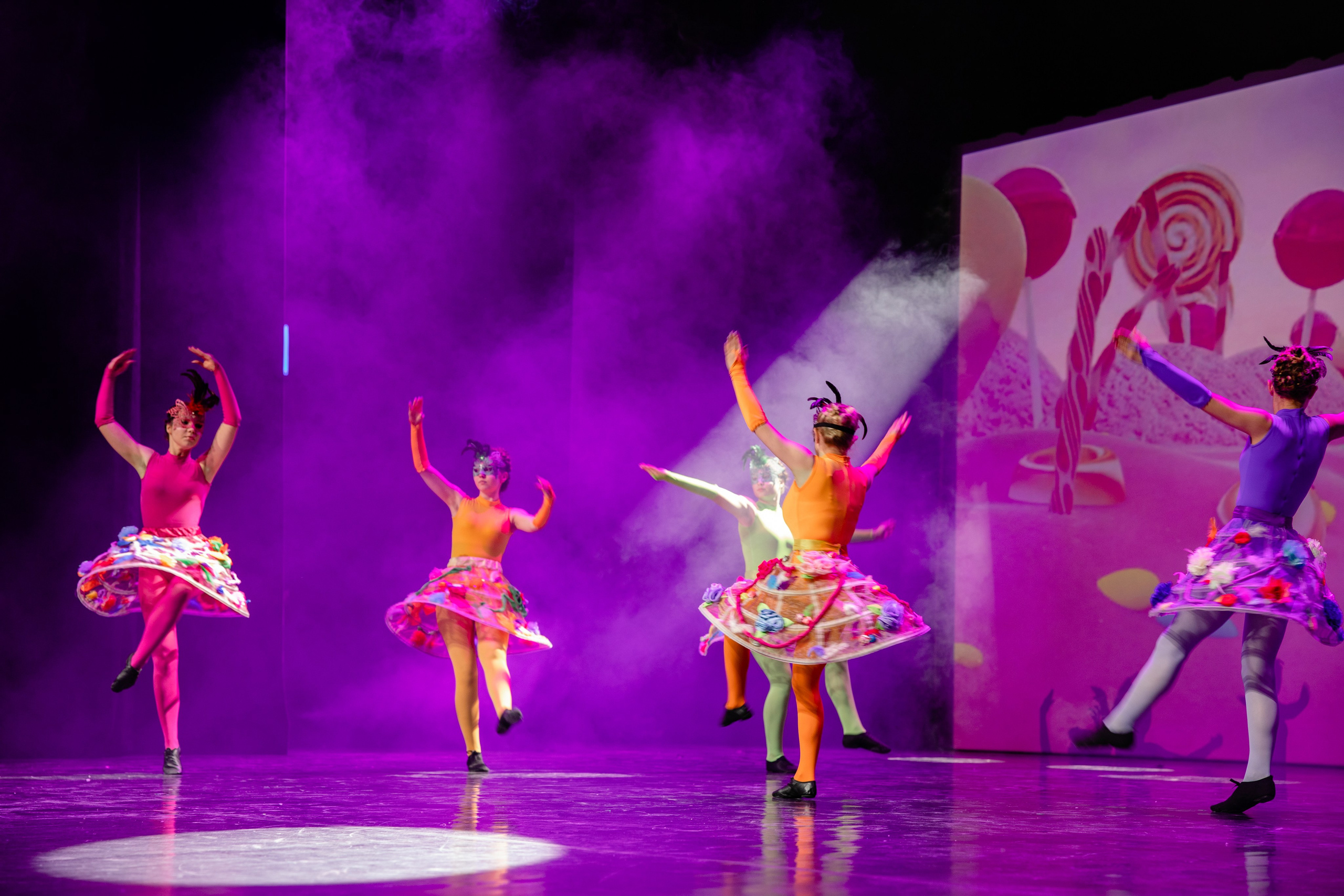 Новогоднее представление «Кролик в поиске дракона». Фотограф Петрова Мария