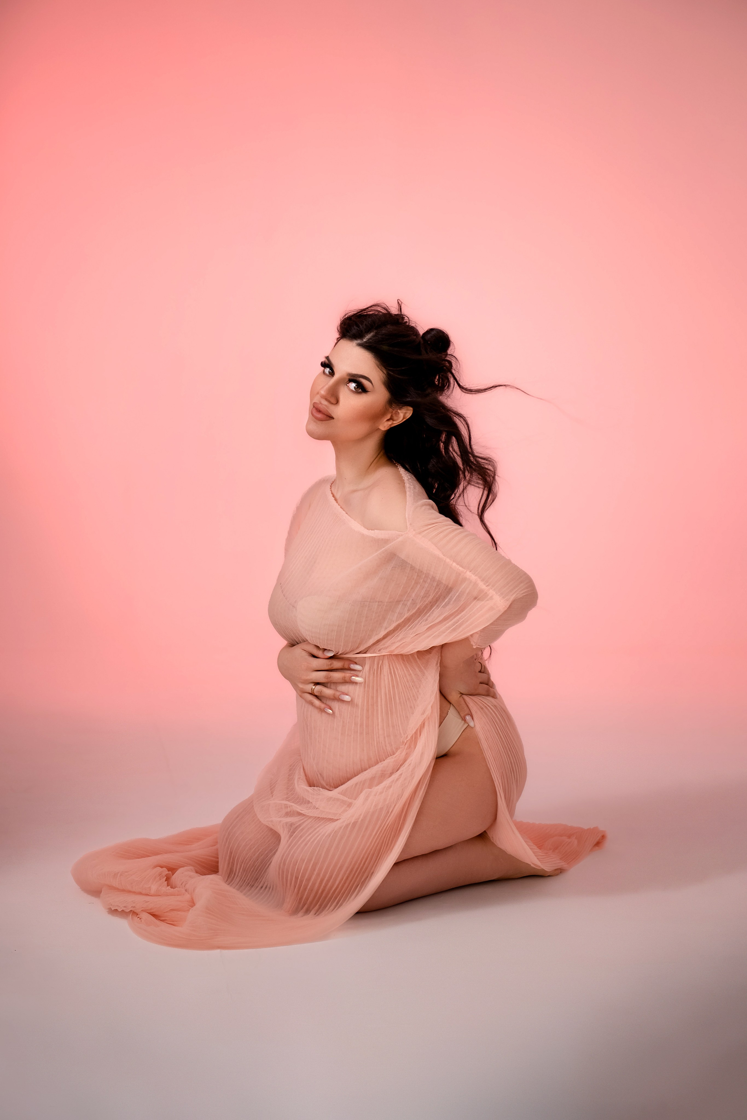 Туника персиковая (универсальный размер). Фотограф Анна Качан