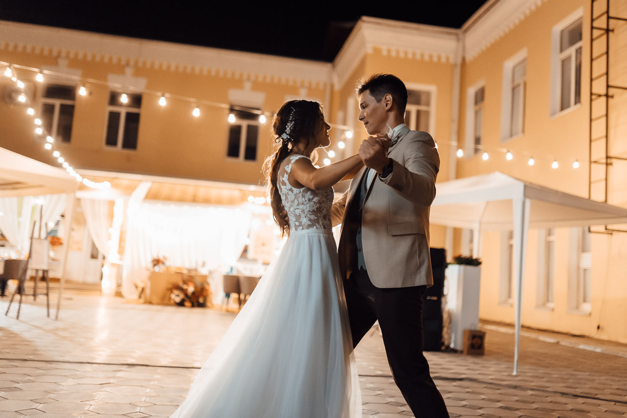 Максим и Александра 11 августа. Свадебный организатор в Чите Елена Супонова