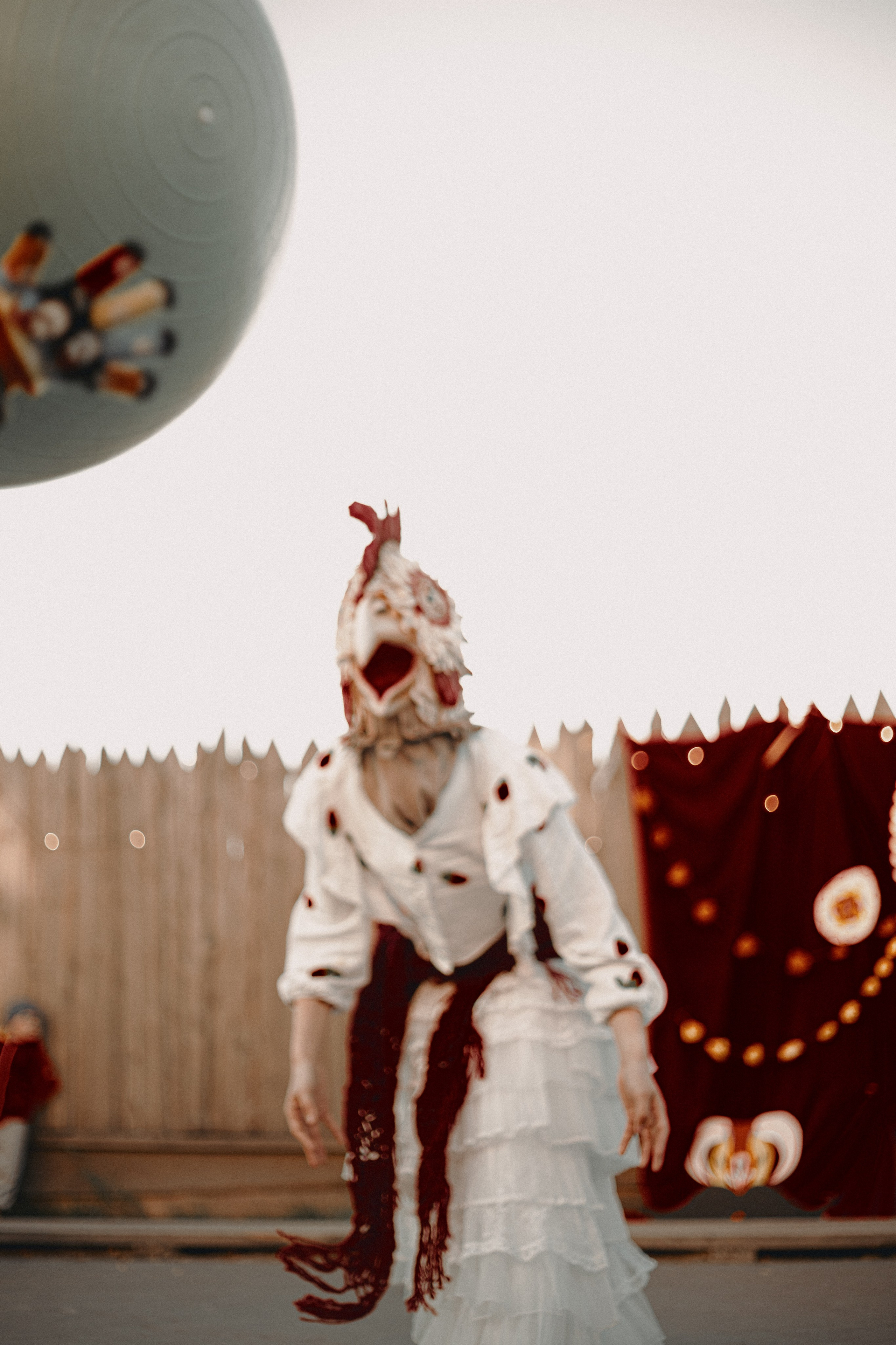 Спектакль «Куриное кабаре» от Свободного молодежного театра | Тобольск. Арт-фотограф Крис Л. в Тобольске: портрет, семейные, свадьбы