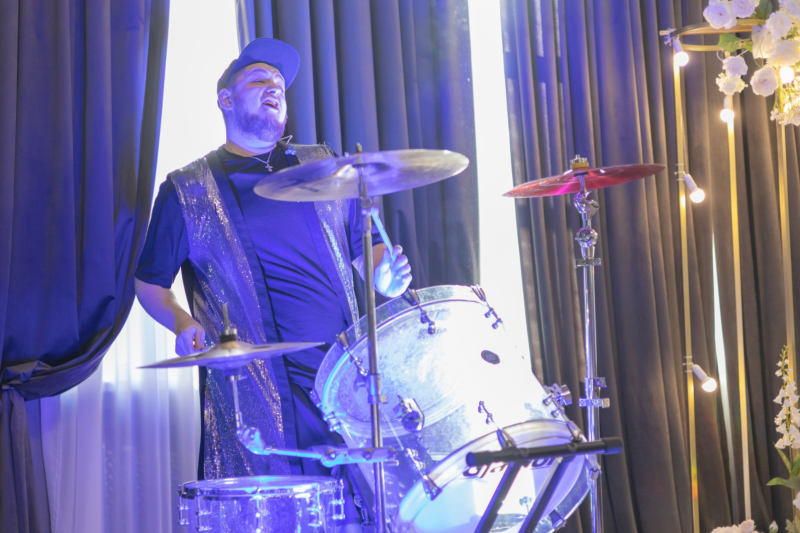 Свадебное чаепитие для молодоженов