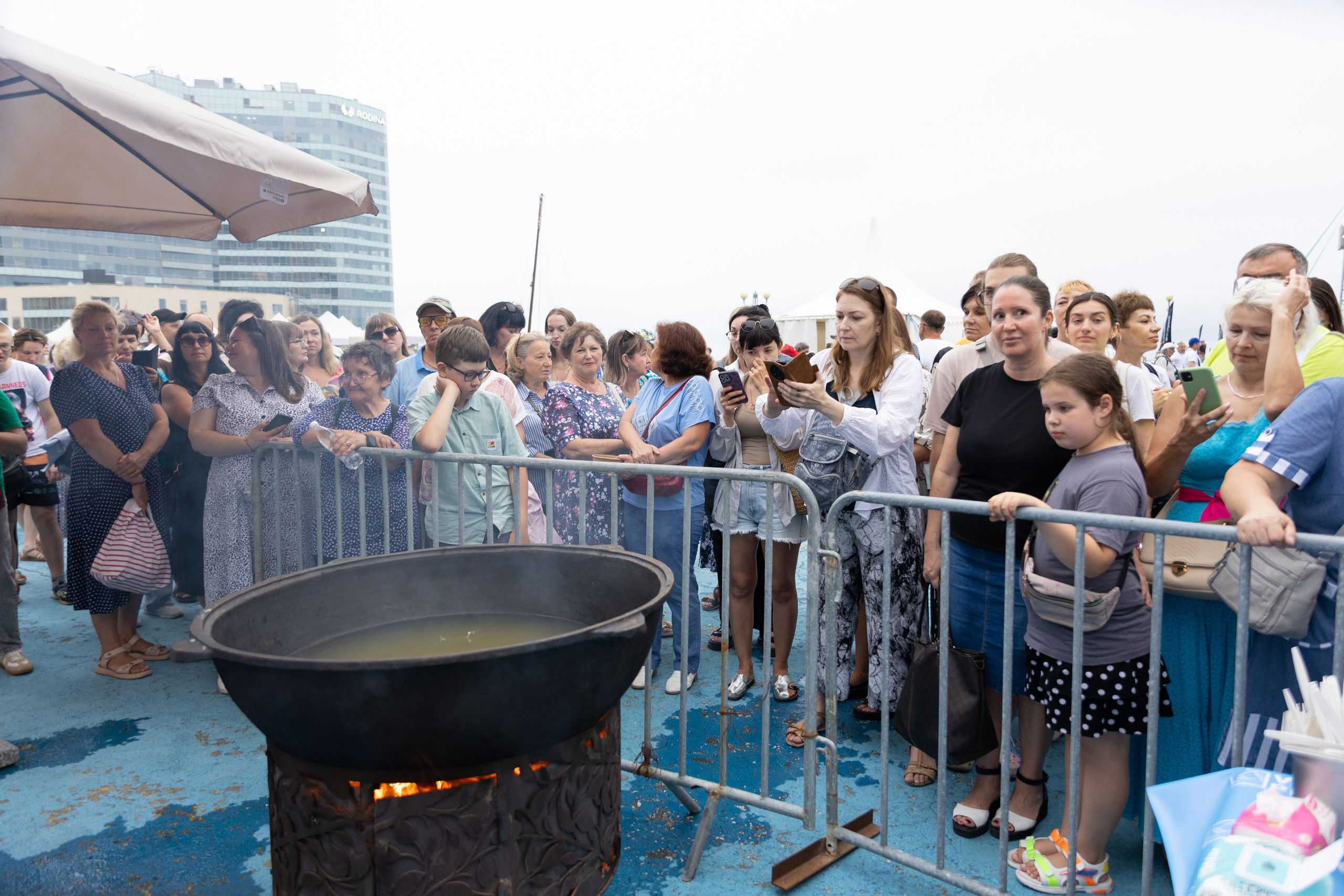 День рыбака. Владивосток 2025. Олег Катакинов| Репортажный фотограф в городе у моря (Владивосток)