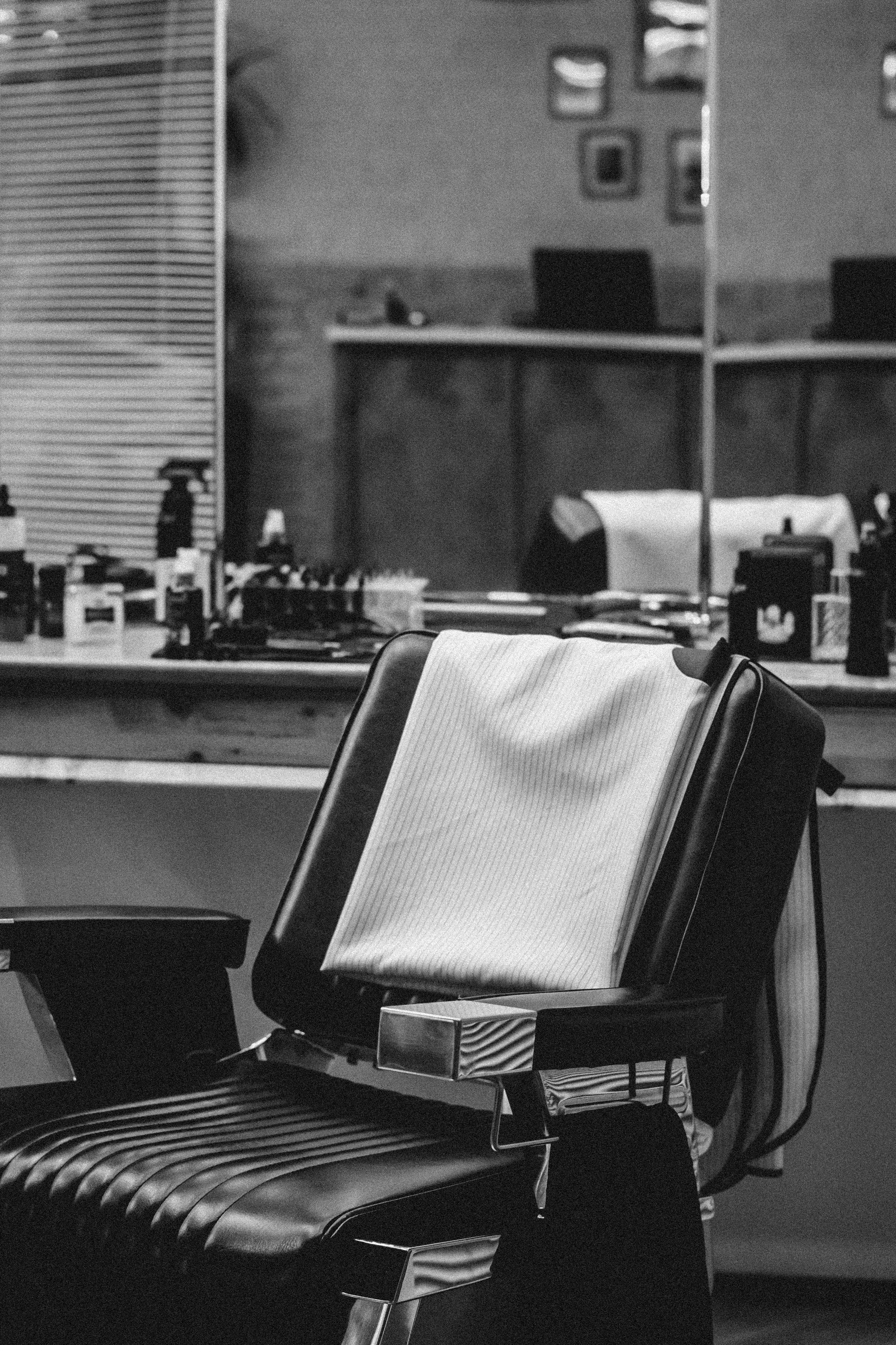 Контент-съемка барбершоп «mæsh». Коммерческий и Портретный Фотограф Симферополь Крым Максим Махо