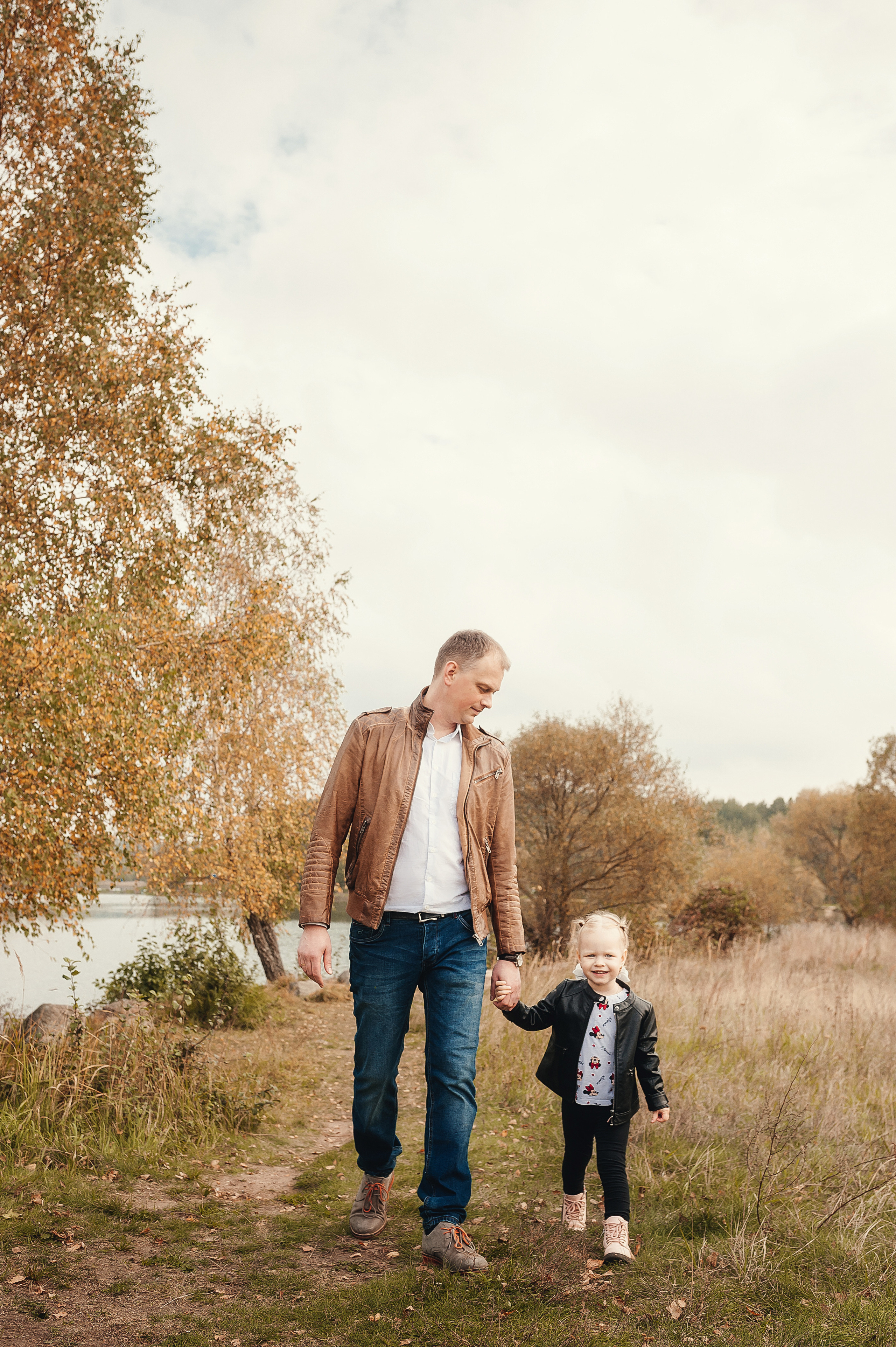 Прогулка по осеннему Минскому морю. Свадебный и портретный фотограф в Минске Наташа Каракулова