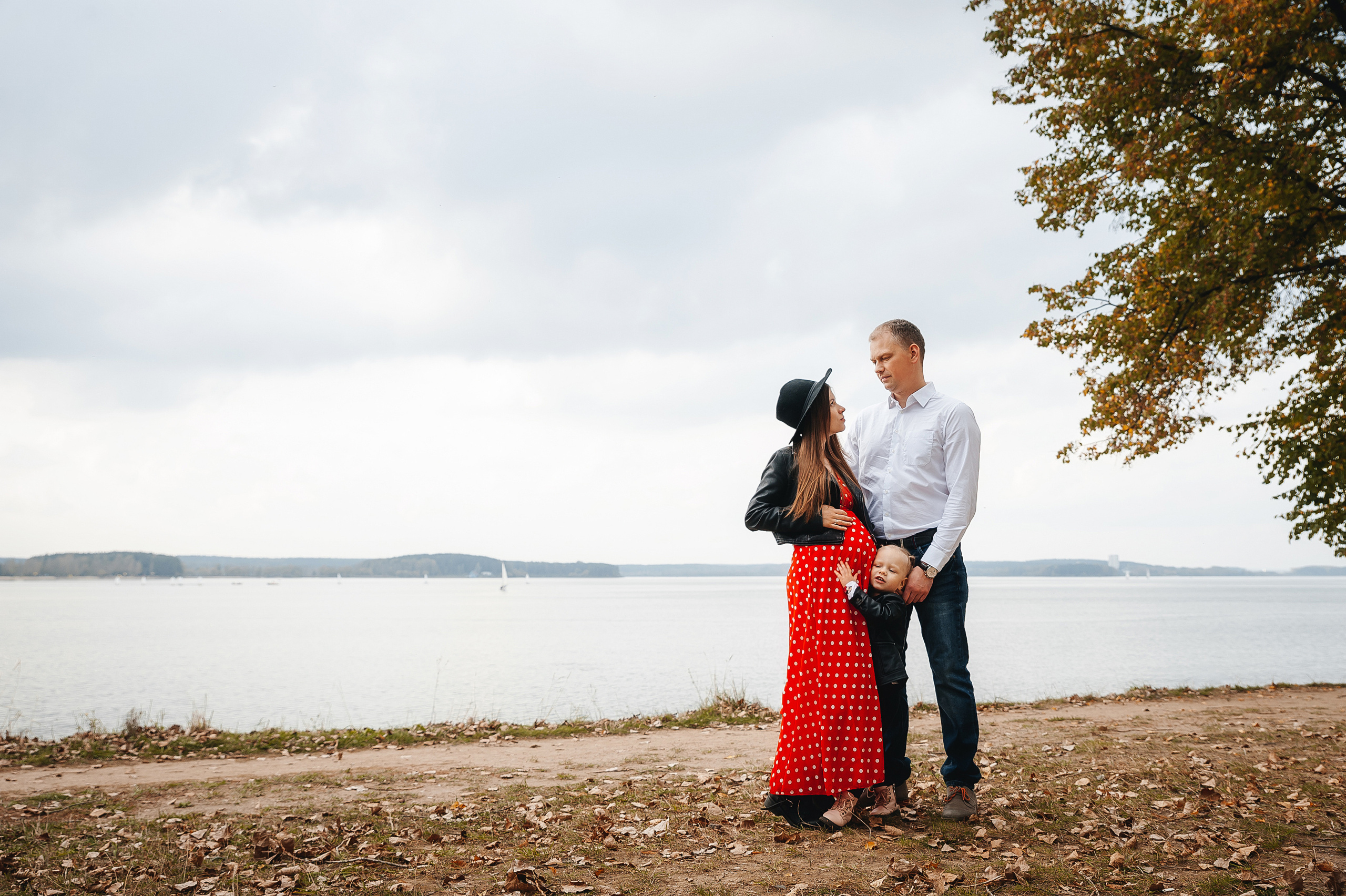 Прогулка по осеннему Минскому морю. Свадебный и портретный фотограф в Минске Наташа Каракулова