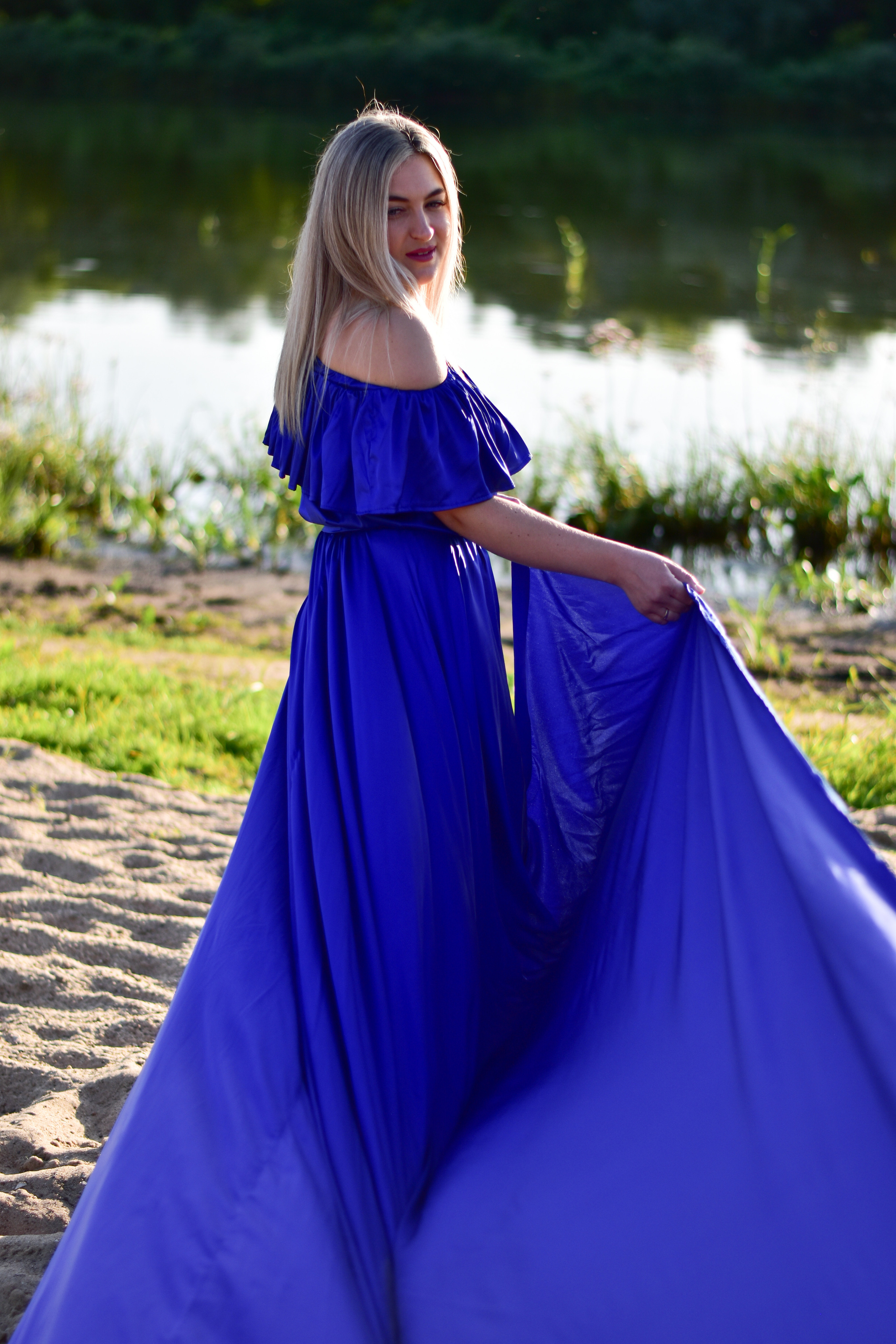 В красивом платье в Бунырёво. Елена Рязанцева Ваш фотограф в городе Тула