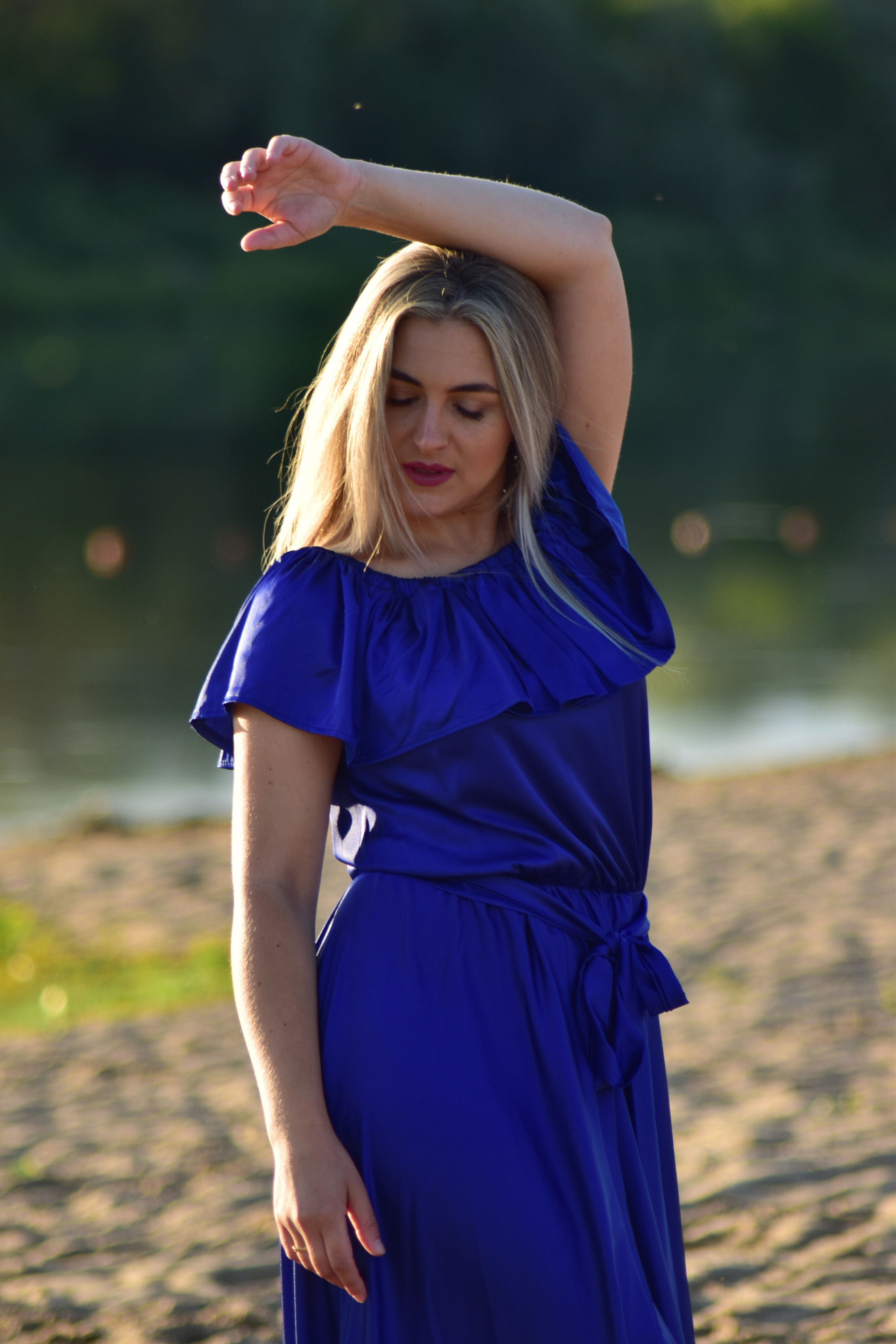 В красивом платье в Бунырёво. Елена Рязанцева Ваш фотограф в городе Тула