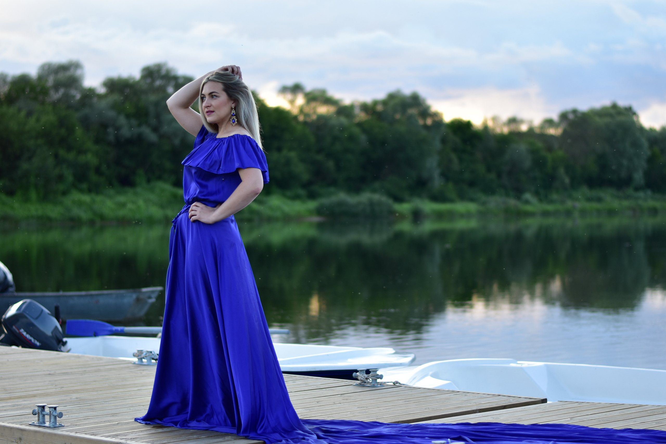 В красивом платье в Бунырёво. Елена Рязанцева Ваш фотограф в городе Тула