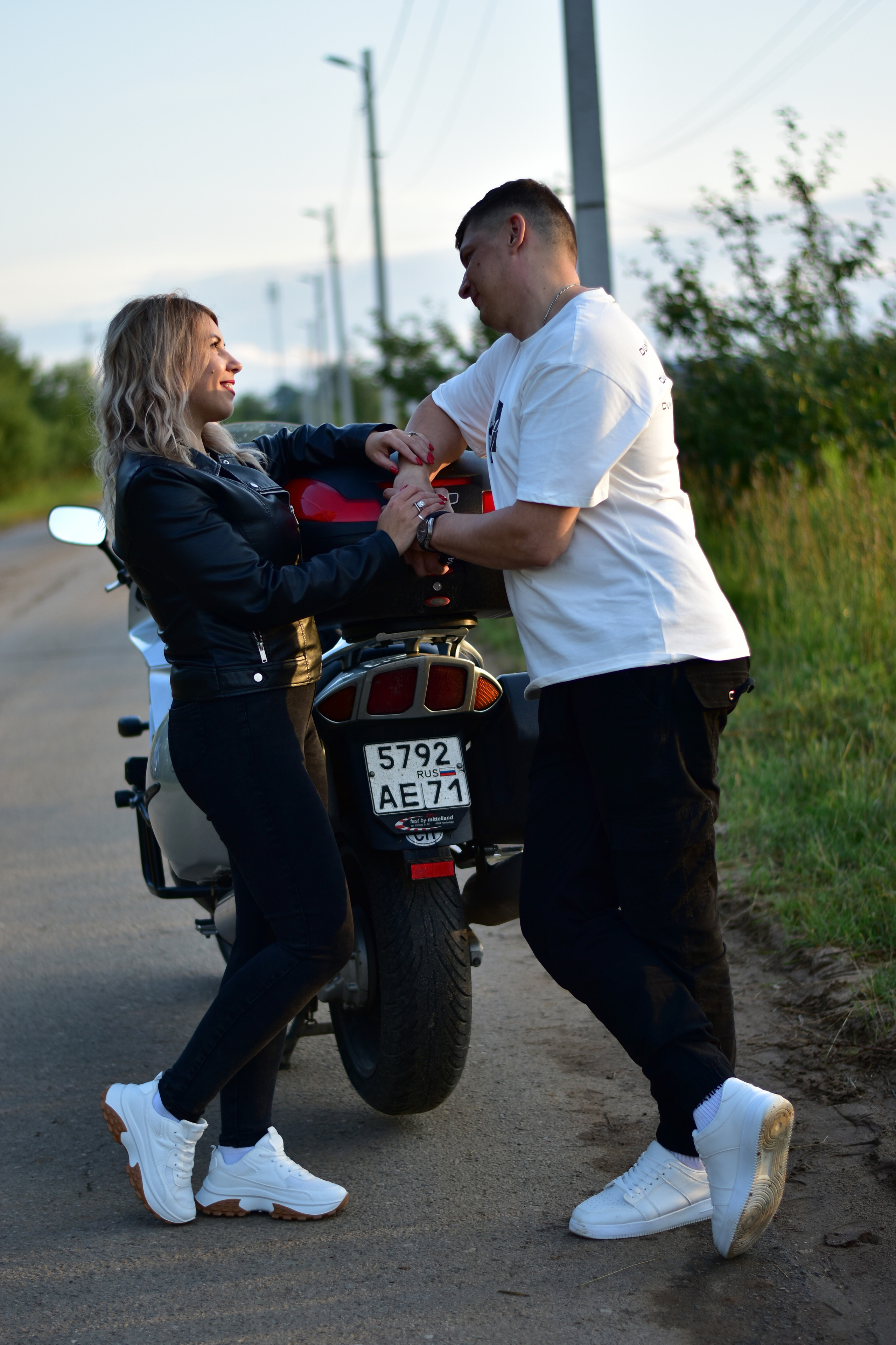 Lovestory Ирина и Егор. Елена Рязанцева Ваш фотограф в городе Тула