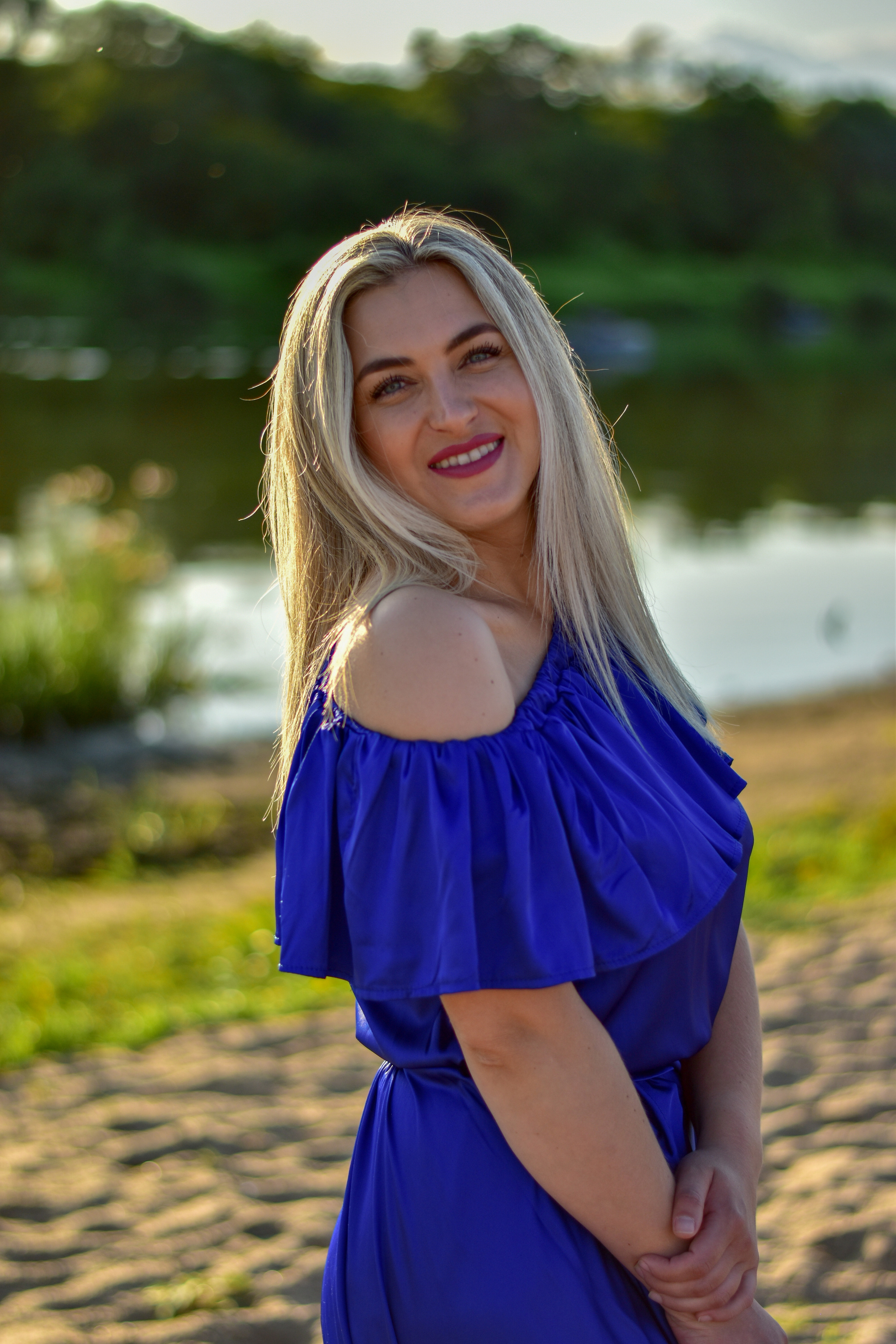 В красивом платье в Бунырёво. Елена Рязанцева Ваш фотограф в городе Тула