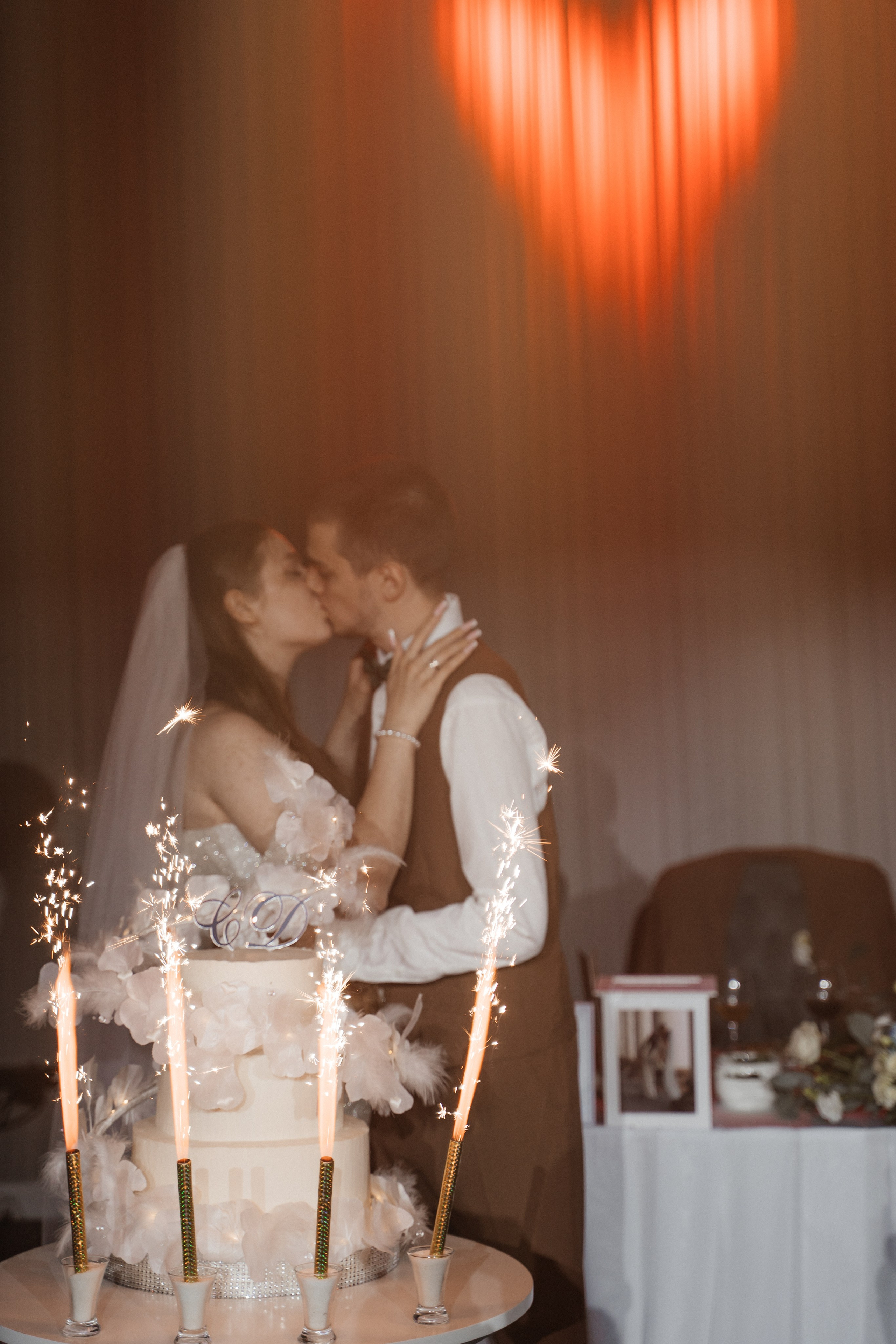 Wedding «Laugh and cry». Свадебные фотограф и видеограф Наталья и Анатолий Новиковы СПб