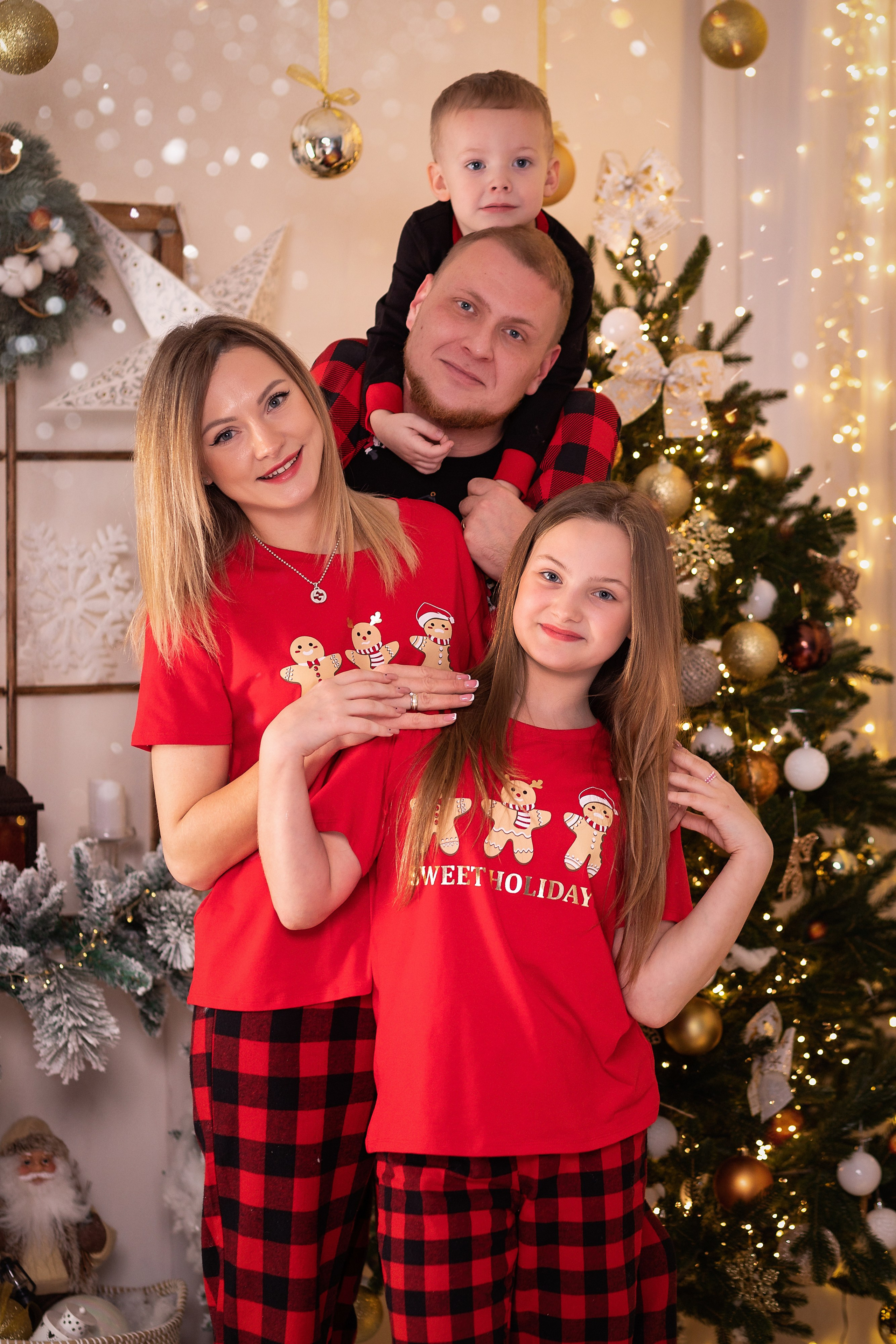 Новый год 2026. ФОТОГРАФ НА ГОДИК, БЕРЕМЕННОСТИ, НОВОРОЖДЕННЫХ, КРЕЩЕНИЯ МОСКВА