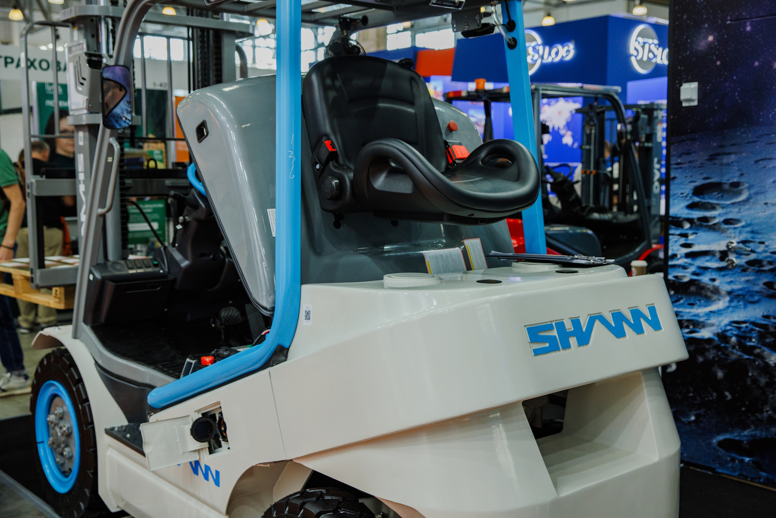 Выставка Спец. Техники. Фотограф Москва Шептаев Артём