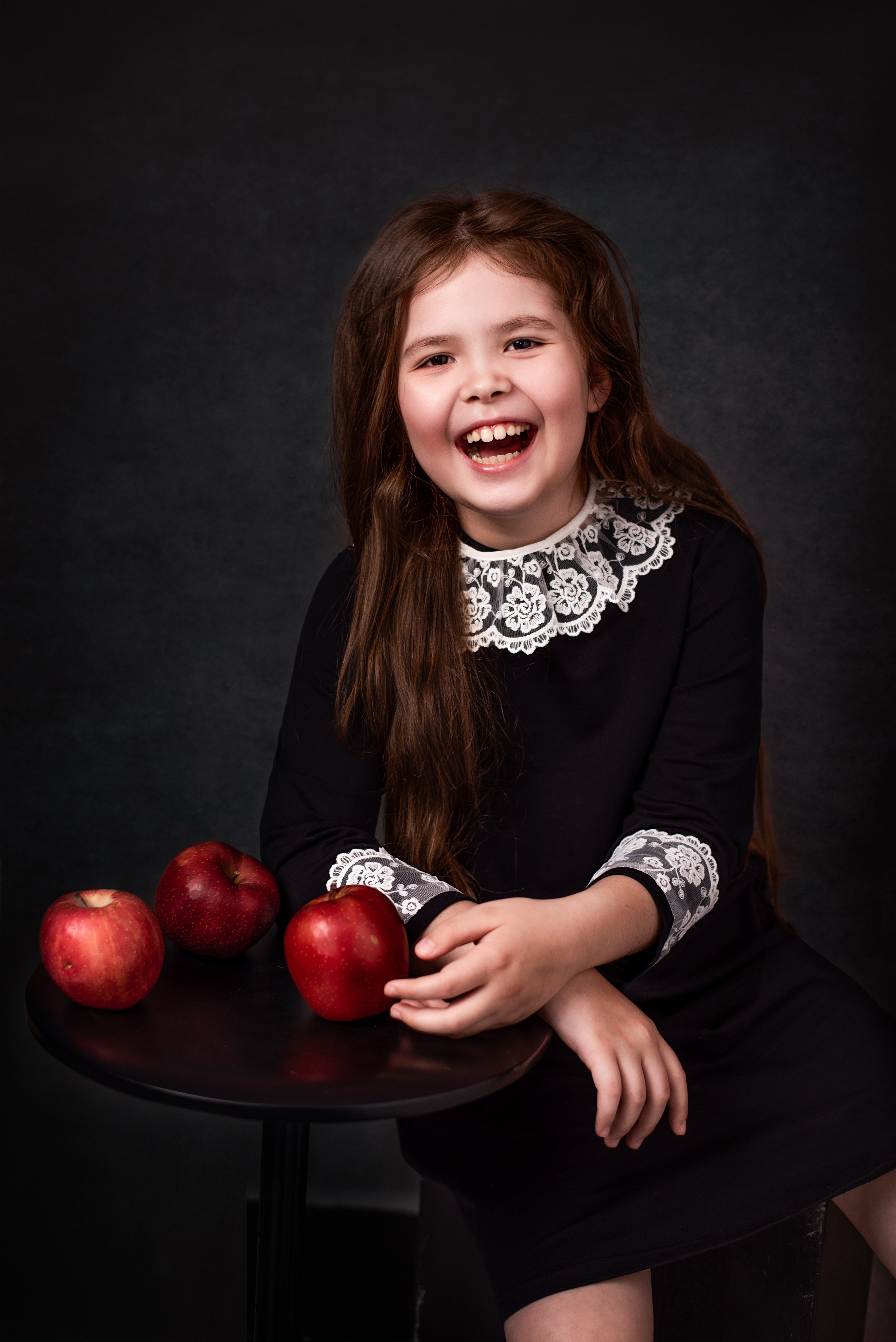 Яблочные дети. School Photographer In Astana Tabakova Natalya