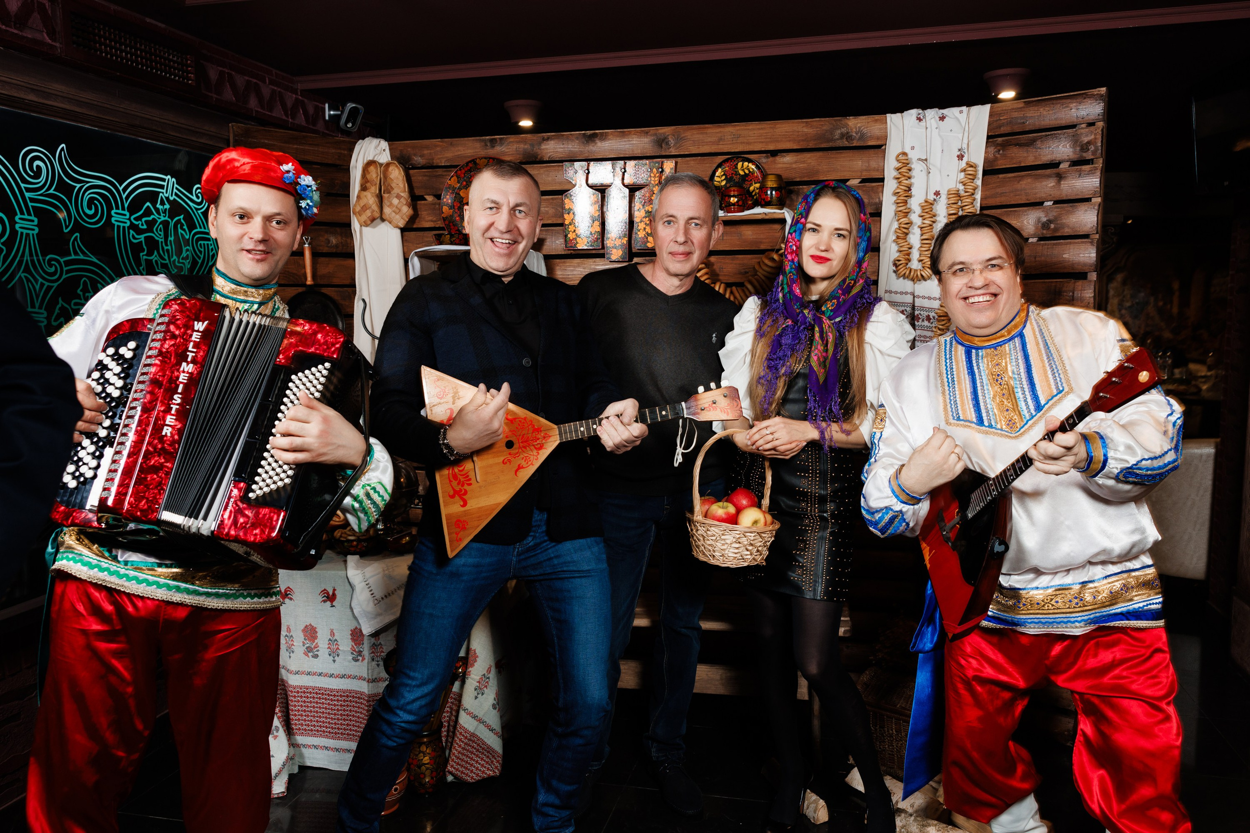 Новогодний корпоратив в ресторане Тройка. Фотограф в Санкт-Петербурге — Сергей Петров