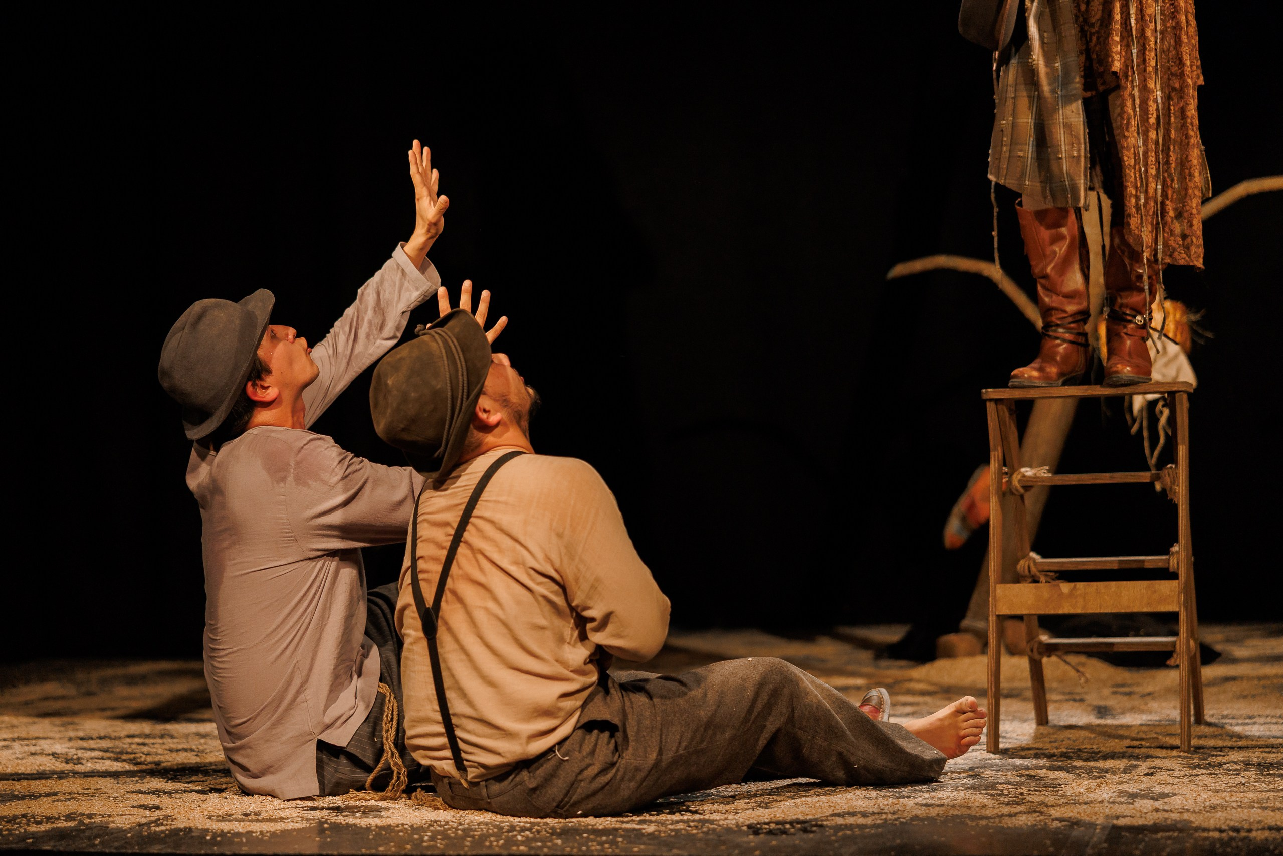 Спектакль «В ожидании Годо» от театра Д. Лица в СПб. Фотограф в Санкт-Петербурге — Сергей Петров