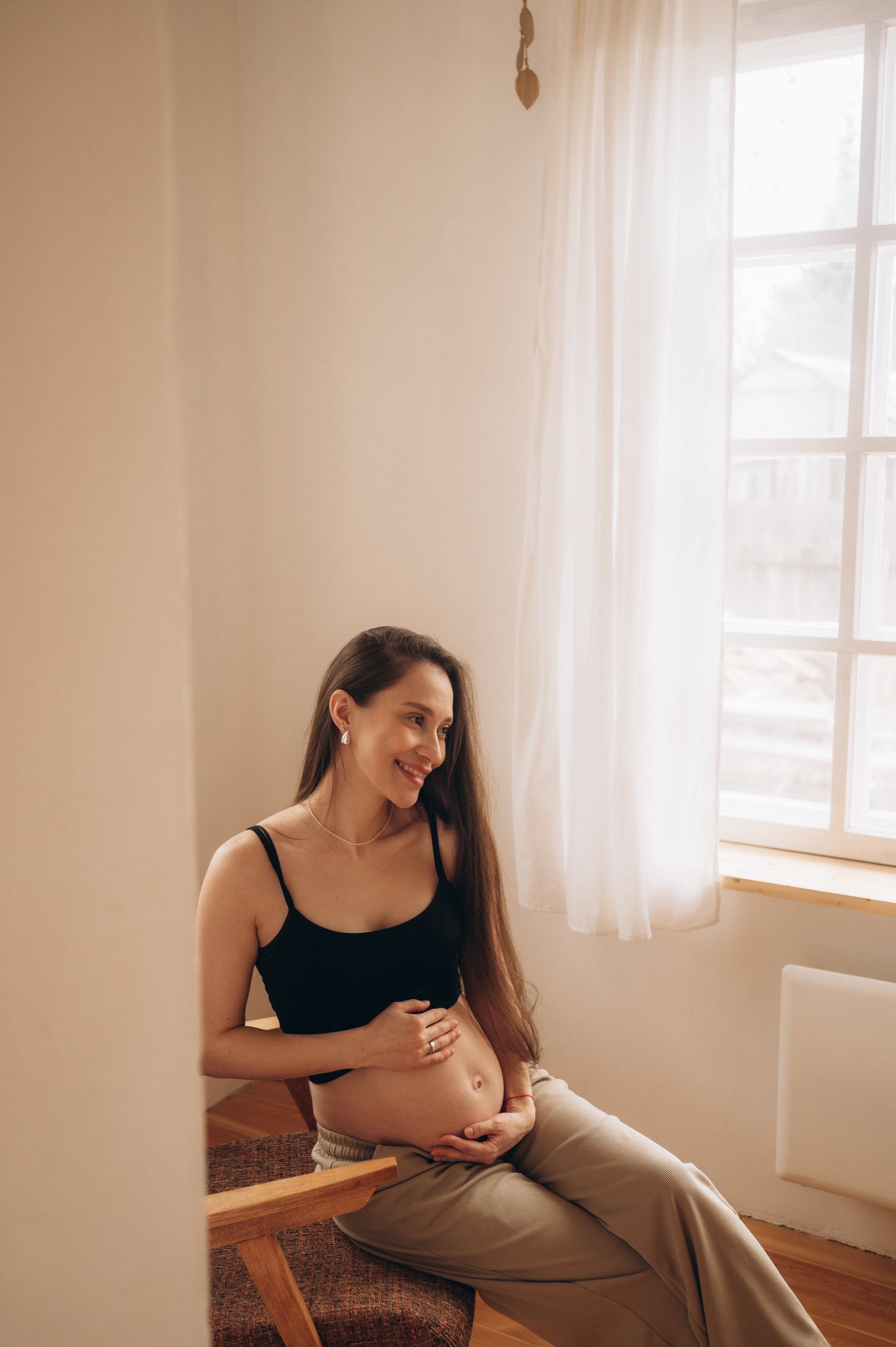 Беременность (студия Дача). Семейный фотограф Тюмень